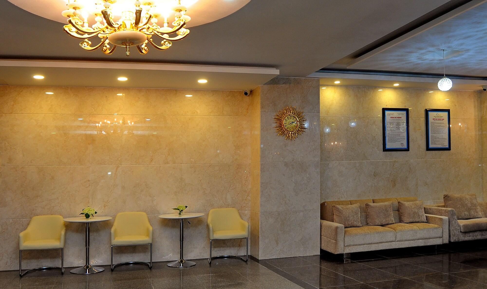 Full House Hotel - attēls