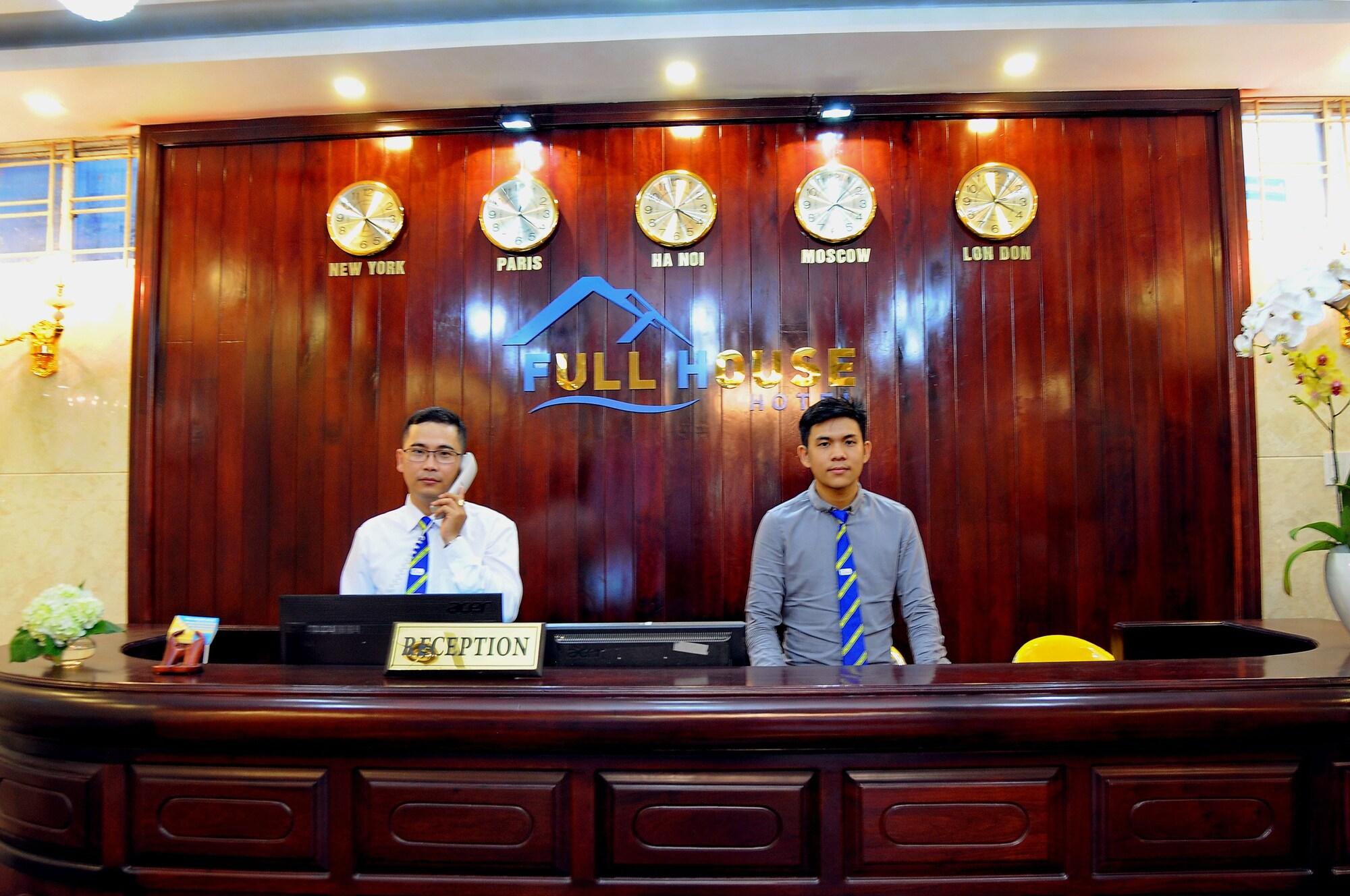 Full House Hotel - attēls