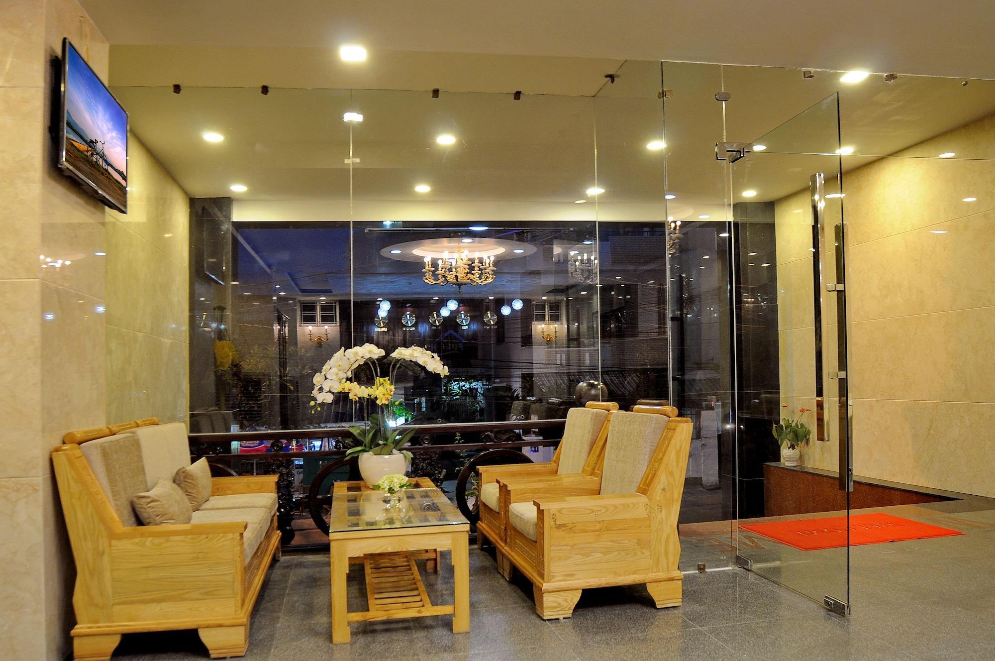 Full House Hotel - attēls