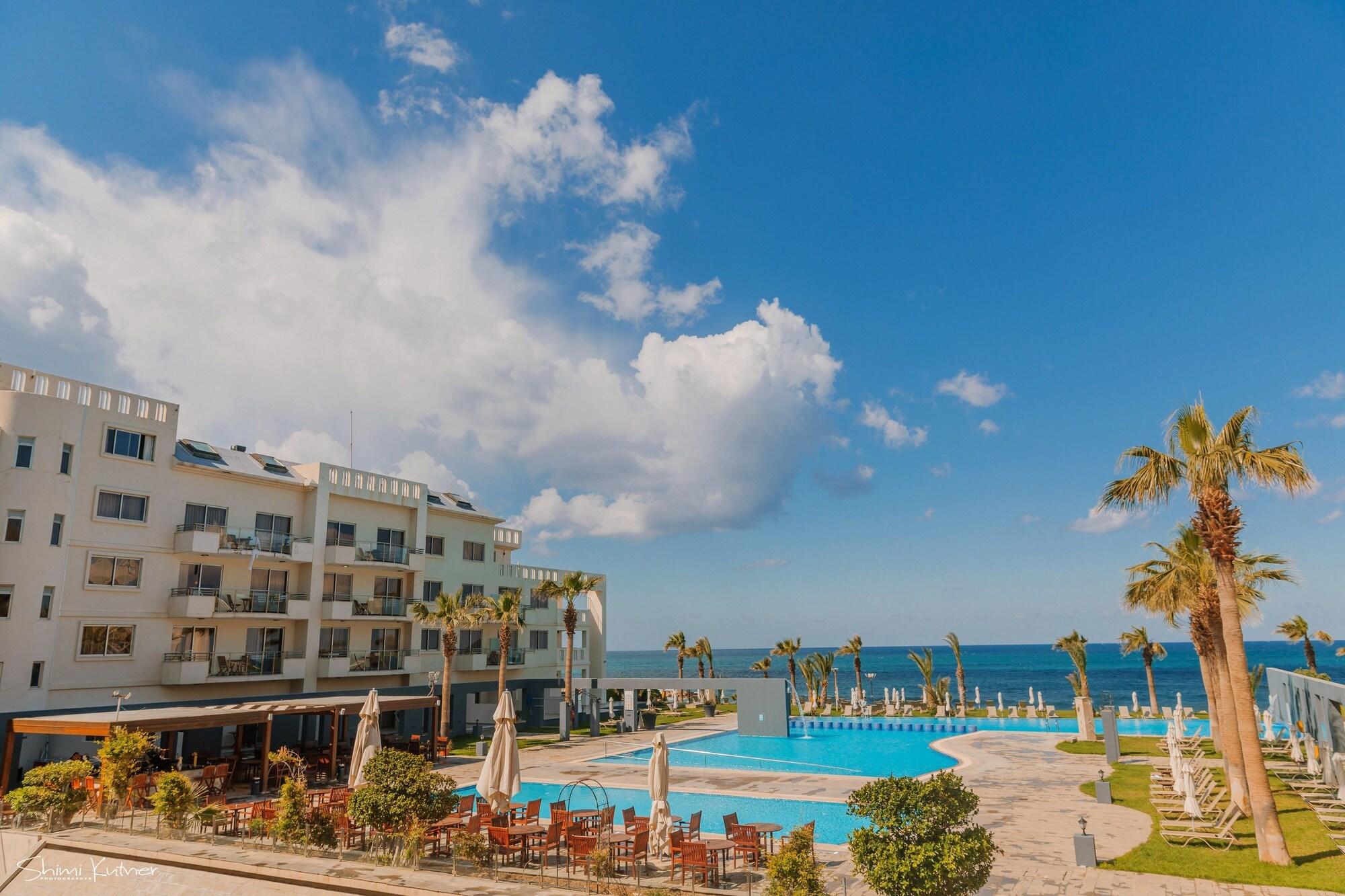 Blue Lagoon Kosher Hotel Paphos Cyprus מלון הלגונה הכחולה פאפוס קפריסין image