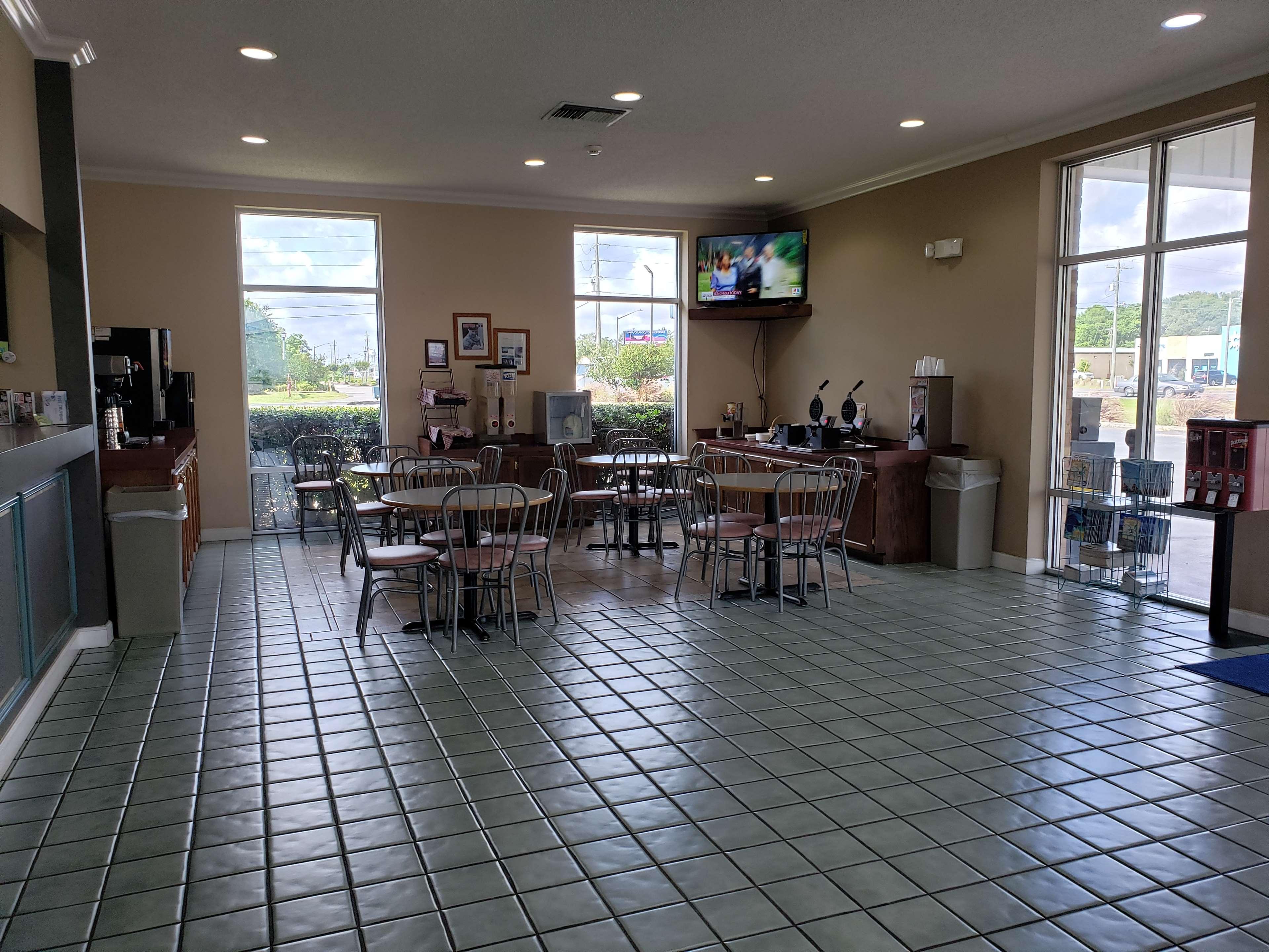 Americas Best Value Inn Suites Foley Gulf Shores