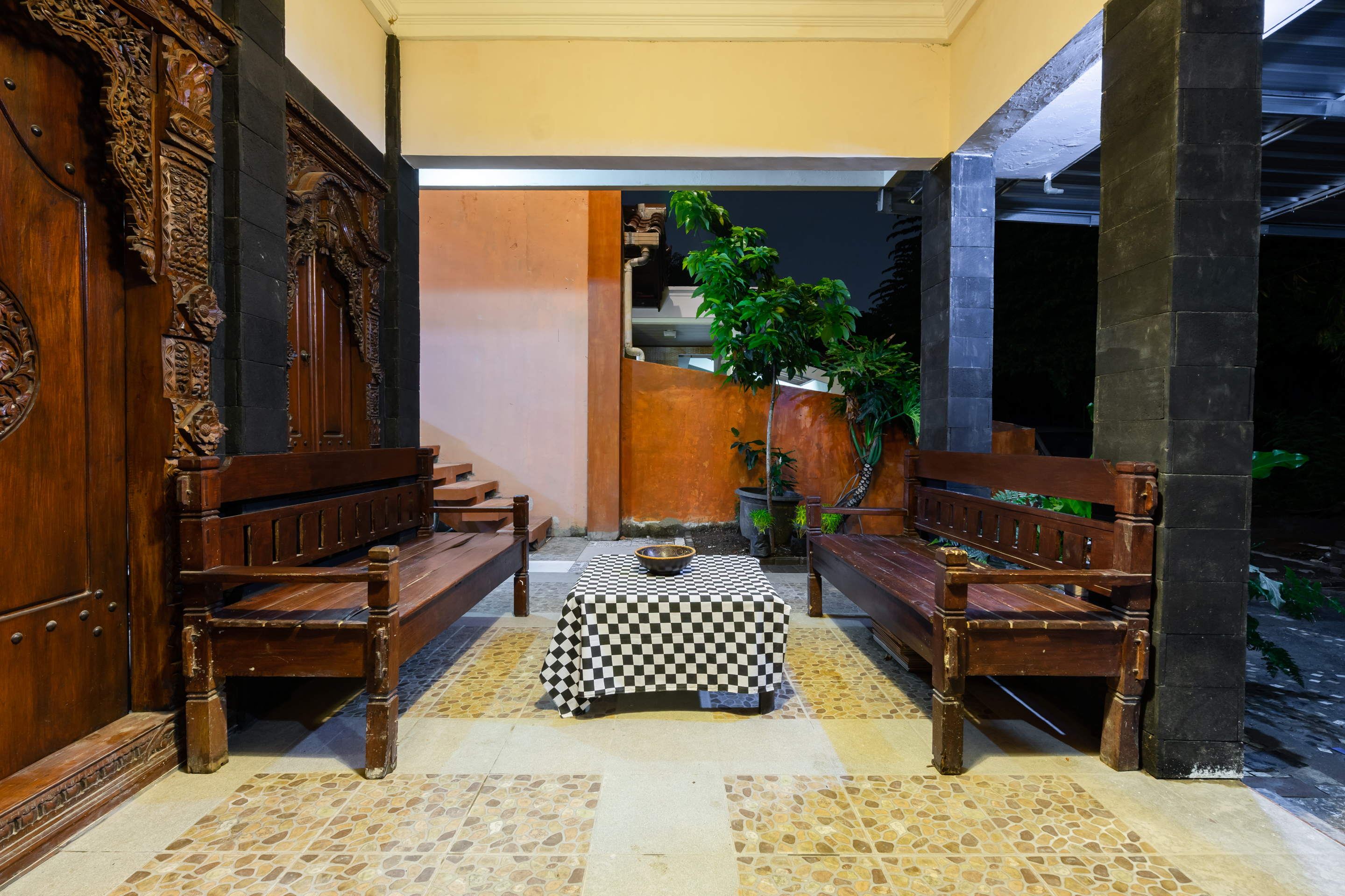 2285 Art Guest House Syariah