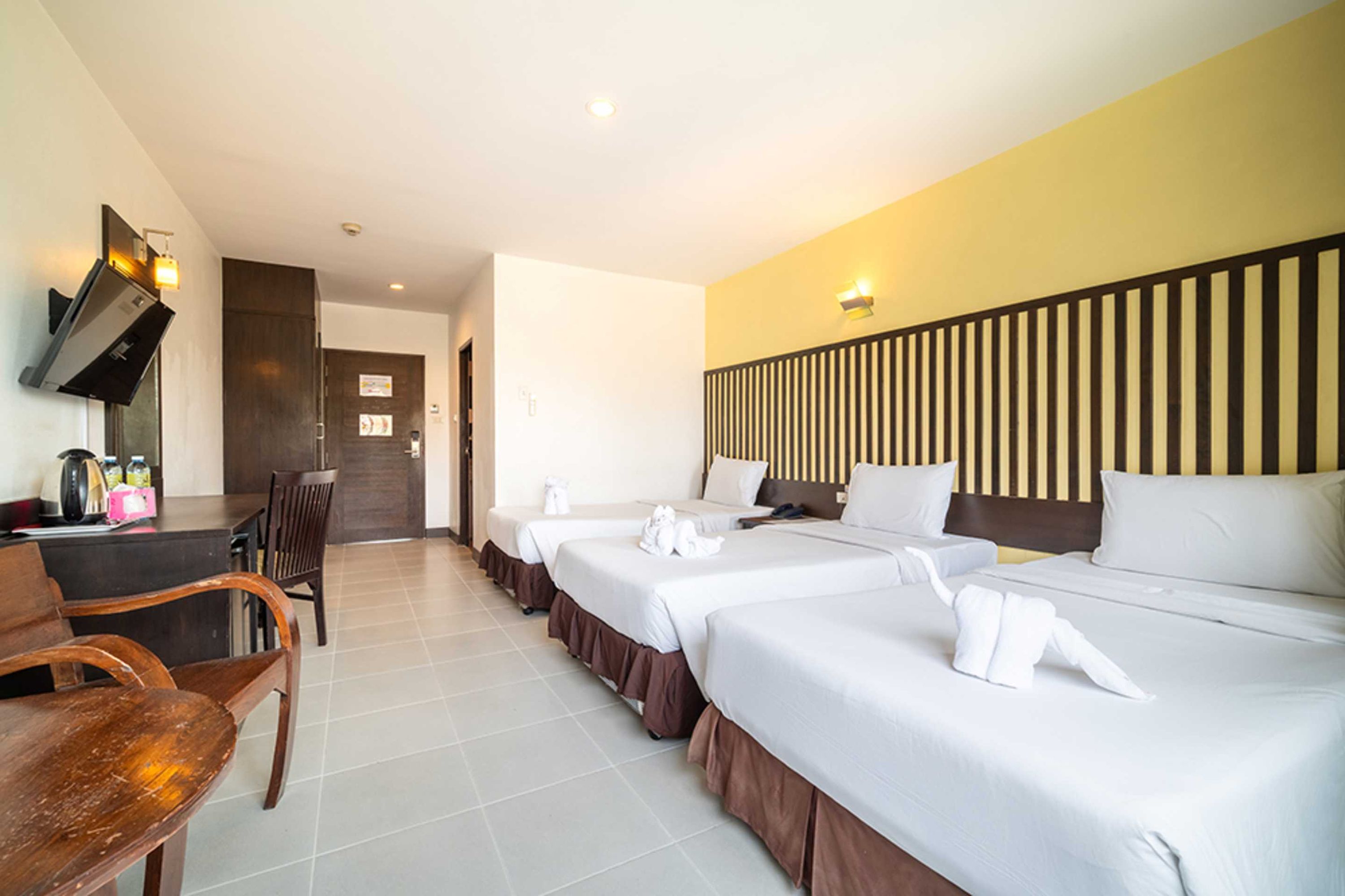 Sunday JA Plus Hotel