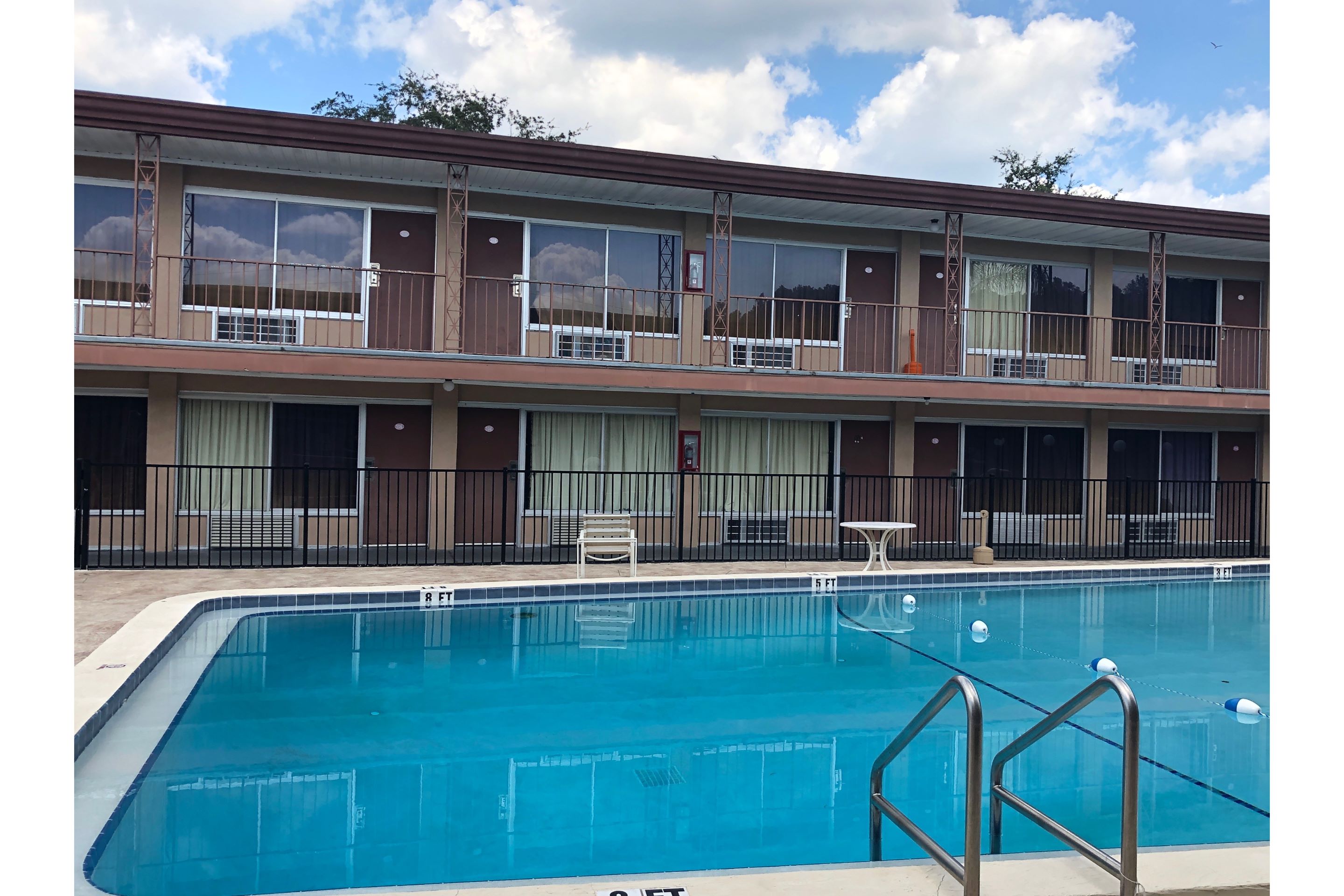 Hotel Bayonet Point - North Port Richey