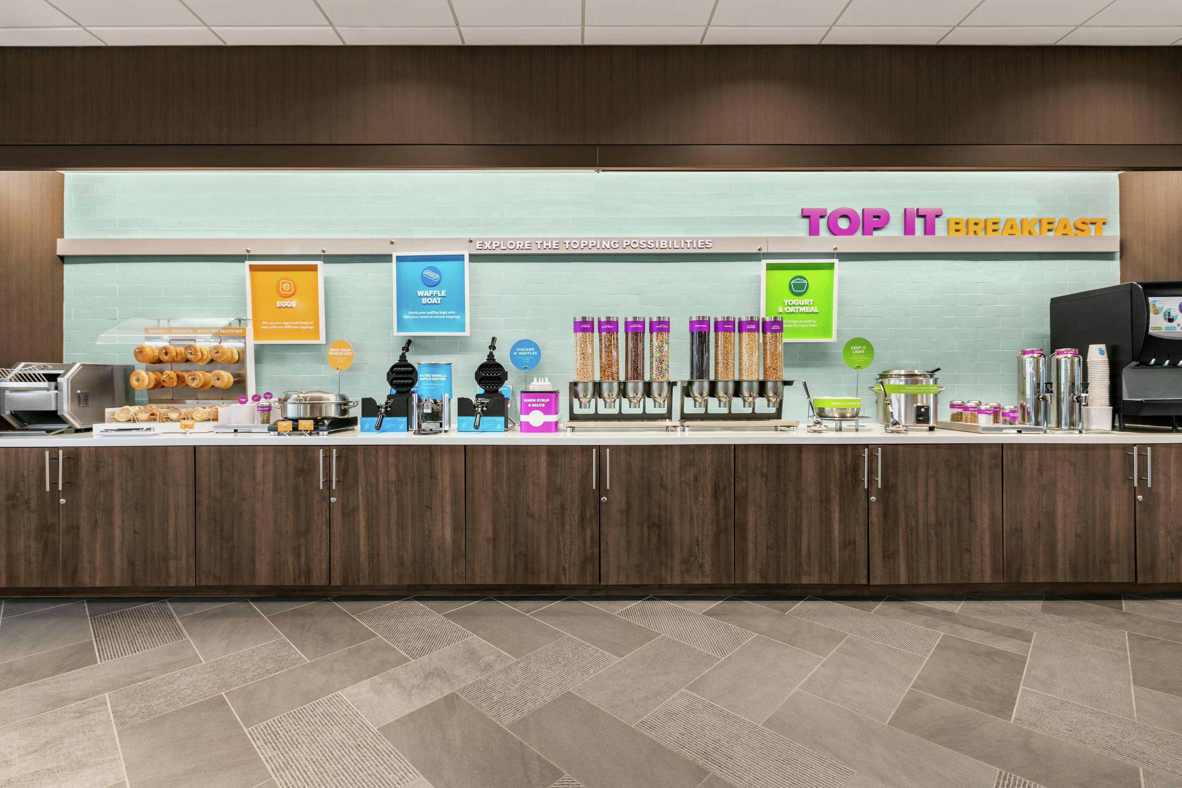Tru by Hilton Longview