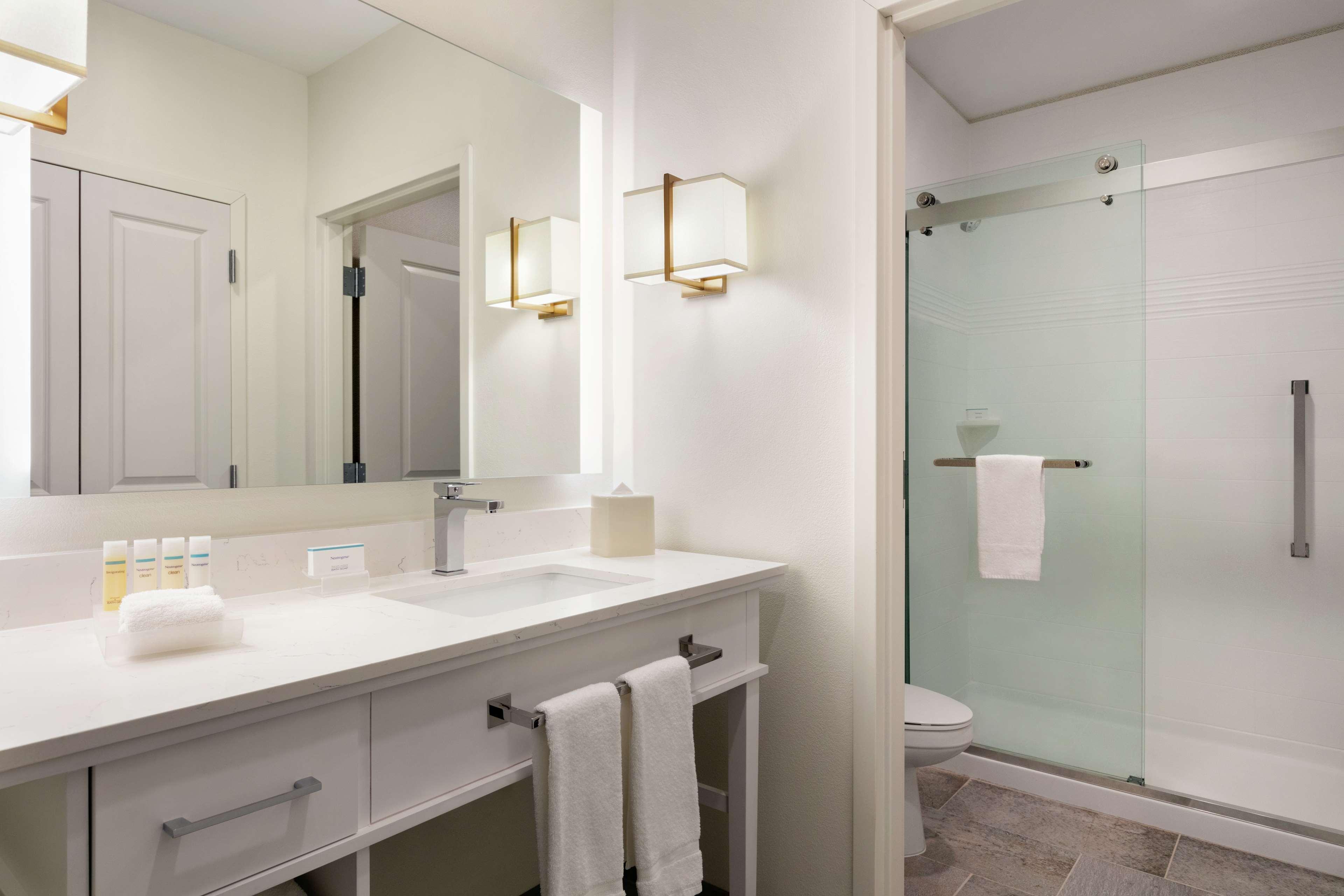 Homewood Suites by Hilton Horsham Willow Grove, PA