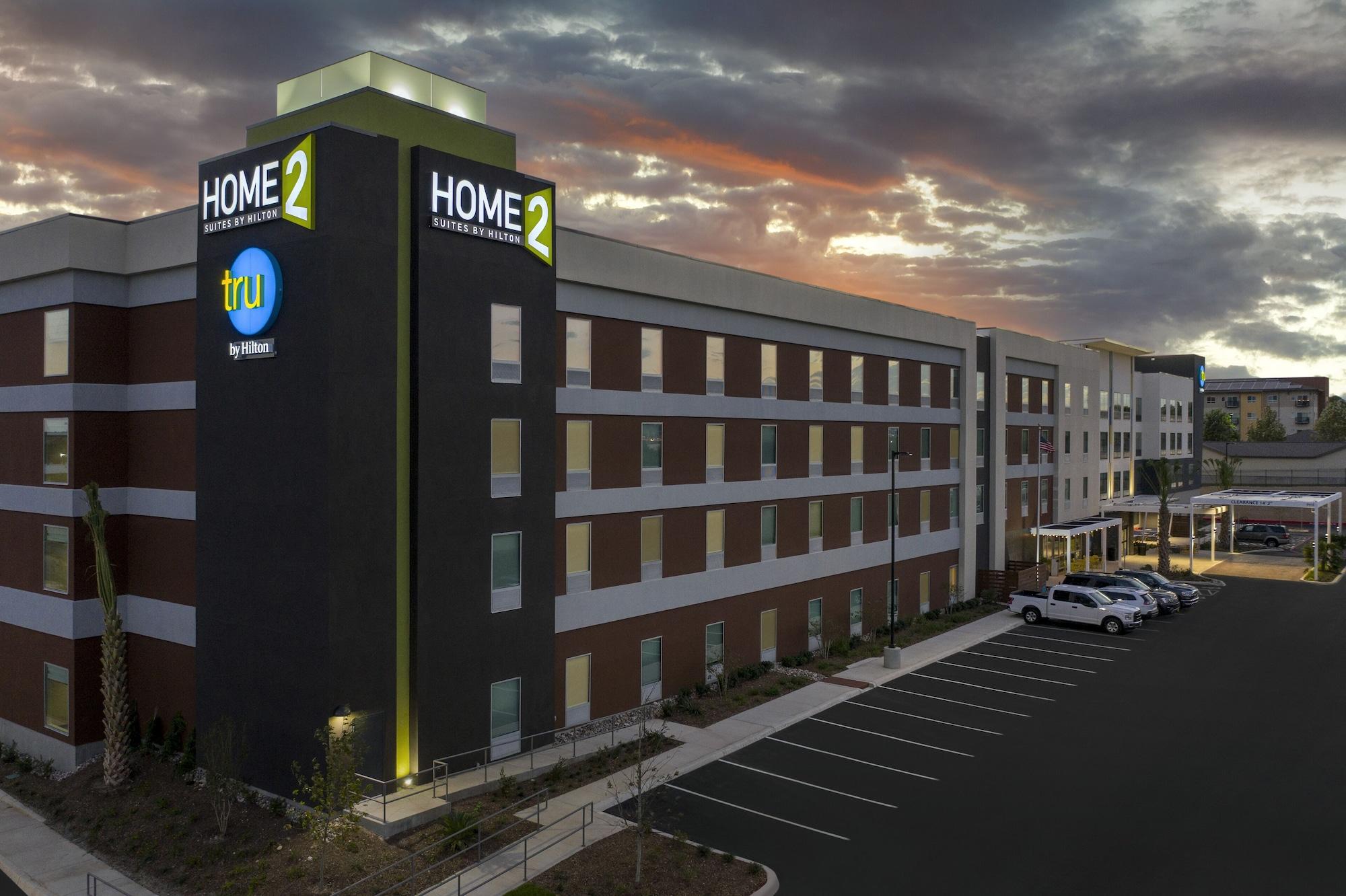 Home2 Suites by Hilton Minneapolis Mall of America image