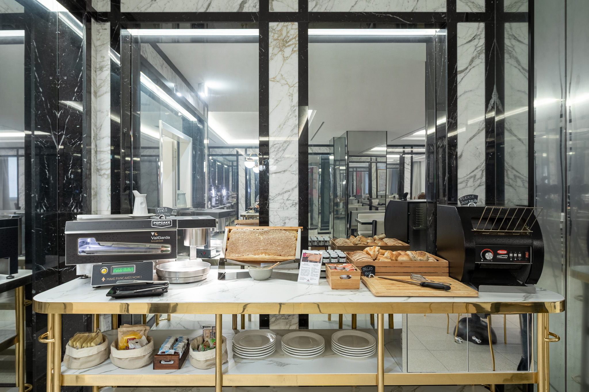 Room Mate Collection Filippo, Rome by null