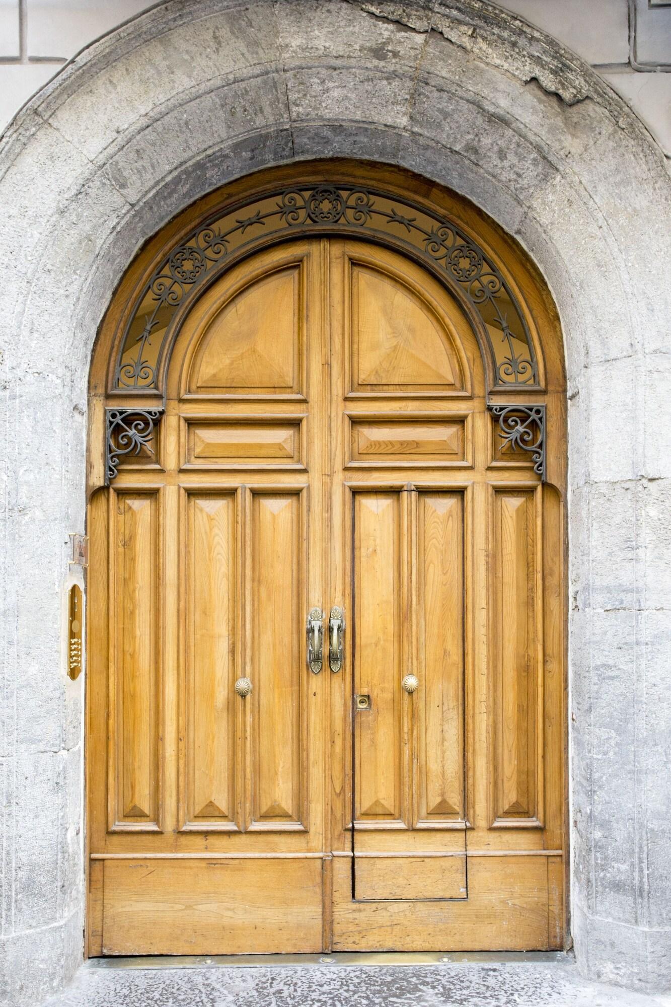 Napoli Class B & B by null