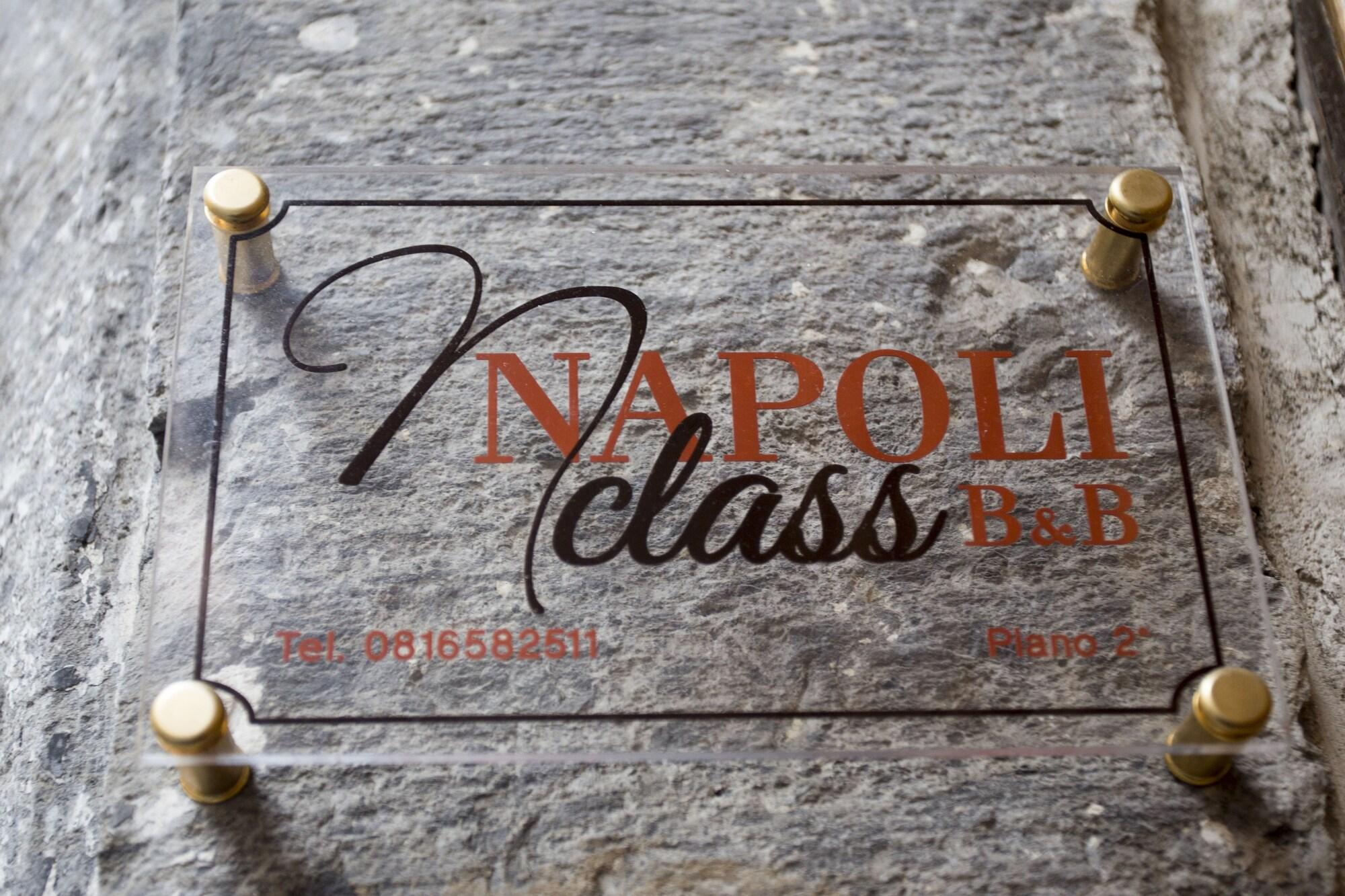 Napoli Class B & B by null