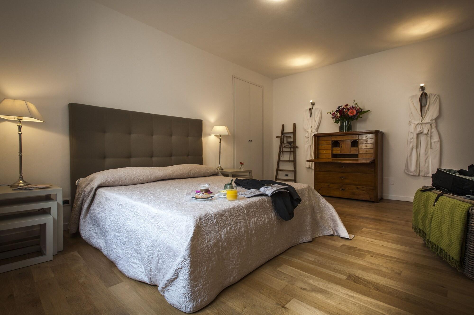 BB22 b&b apartments historical palace center by null
