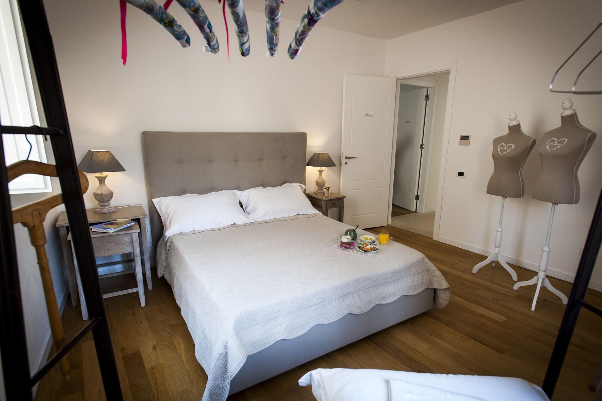 BB22 b&b apartments historical palace center by null