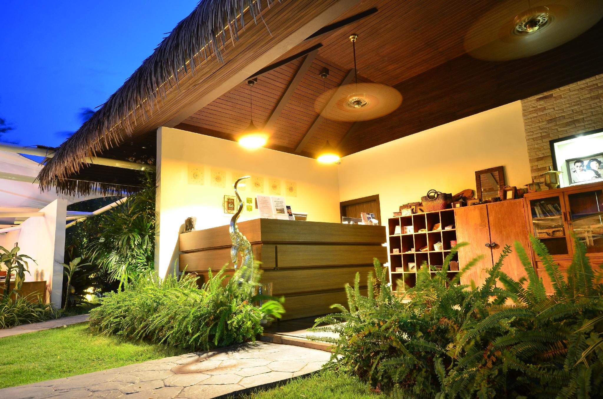 Sanae Beach Club