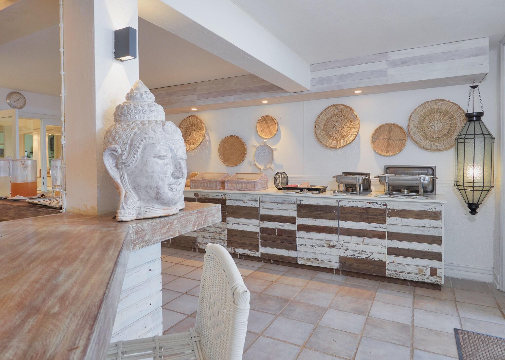 Le Beach Club by null