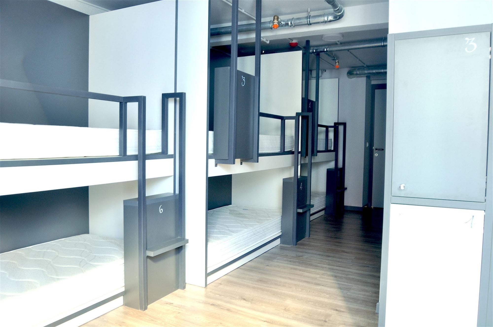 HOSTEL Quartier Bilbao by null