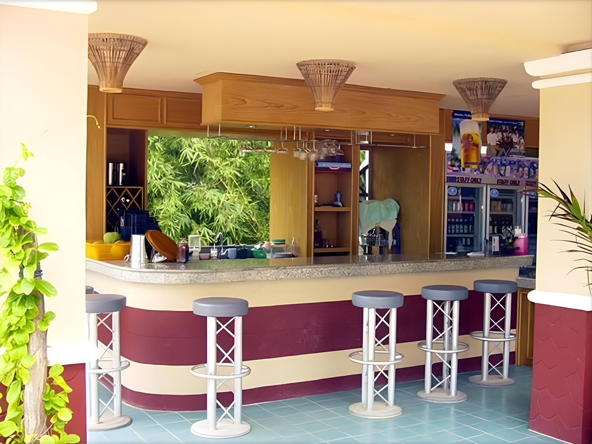 Plaloma Cliff Resort