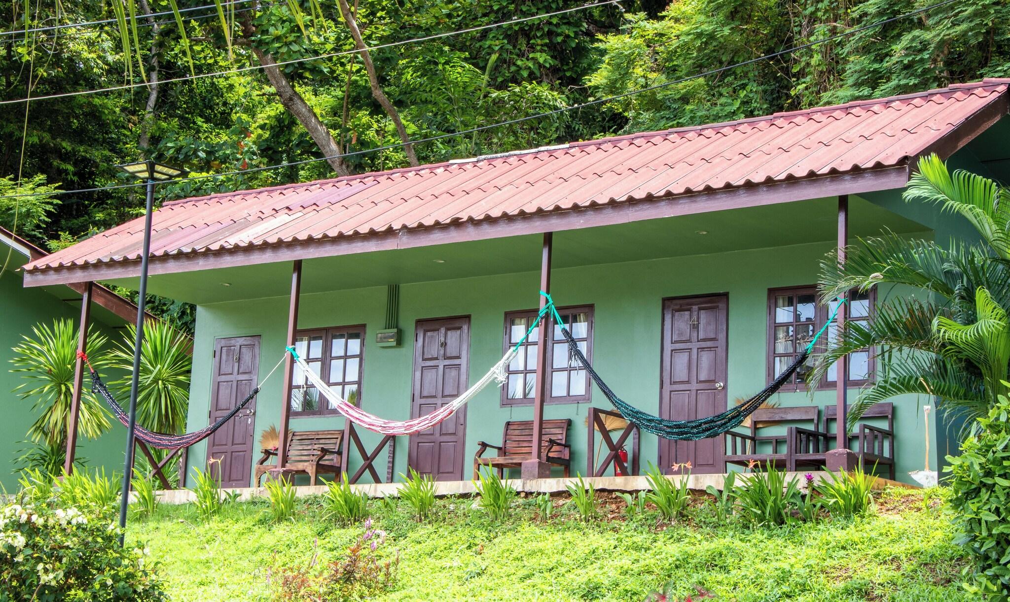 Cliff Cottage Resort by null