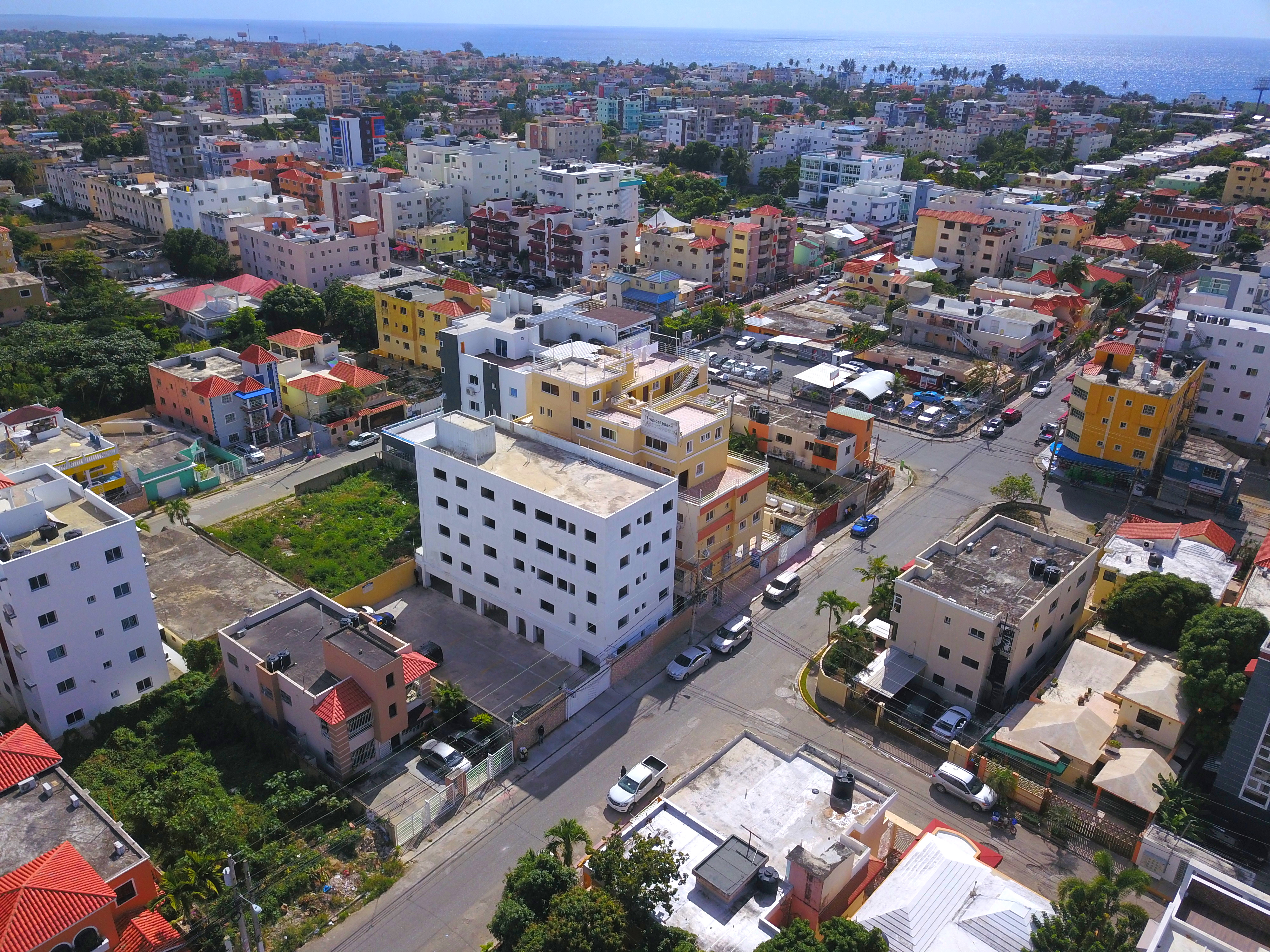 BNB Tropical Island Aparthotel by null