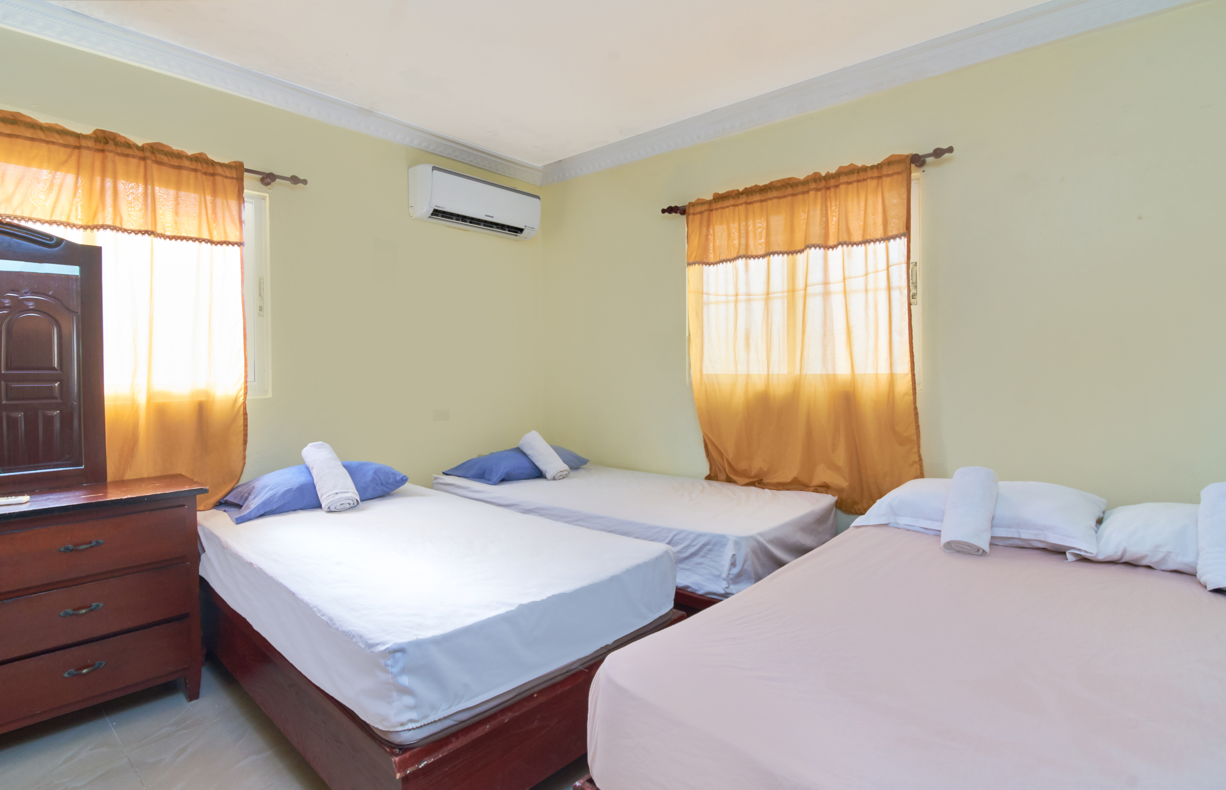 Tropical Island  Aparthotel