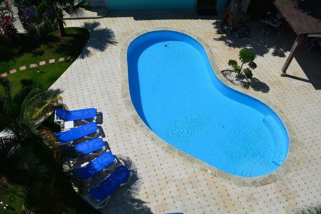 New Garden Hotel by null
