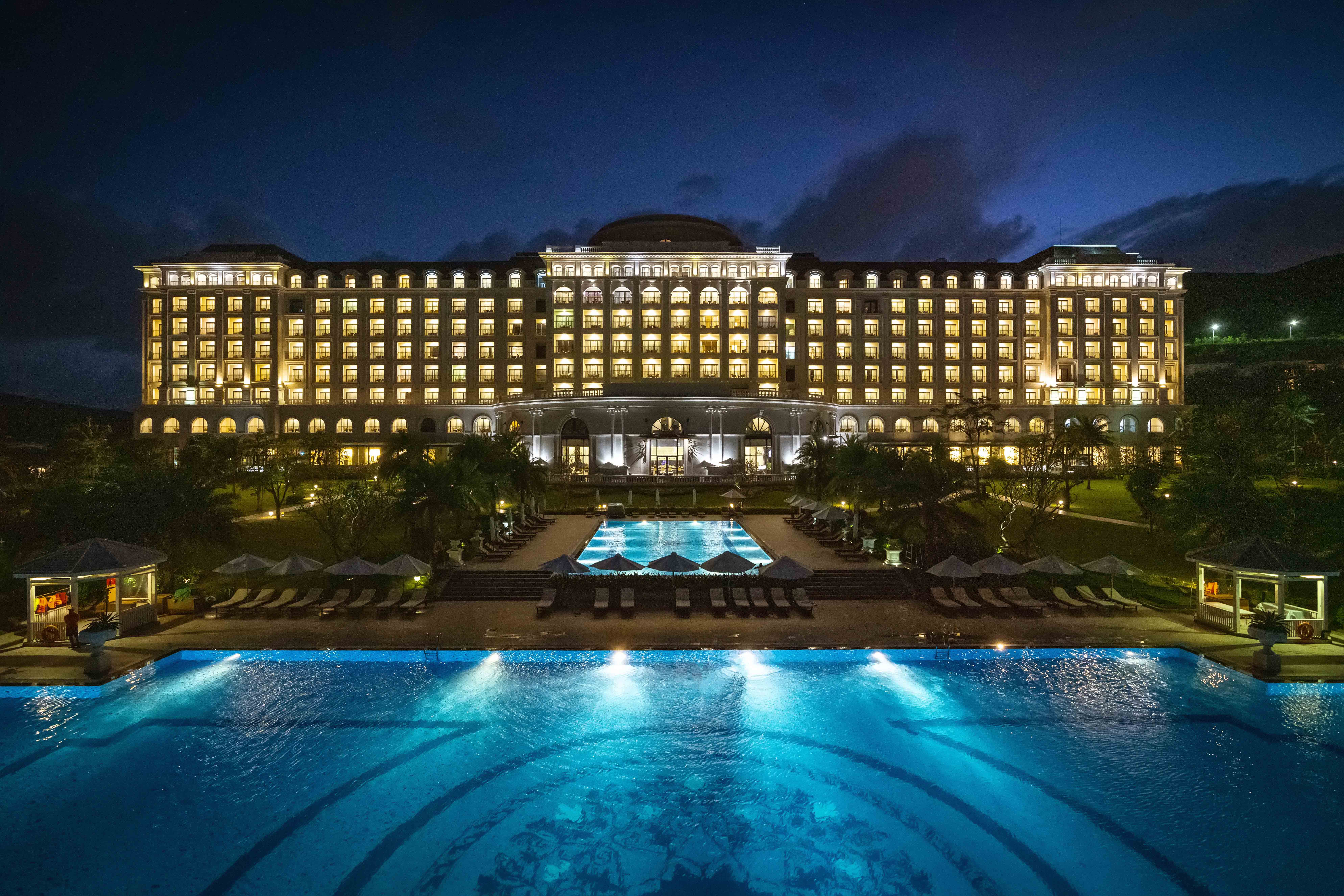 Vinpearl Discovery Sealink Nha Trang - photo