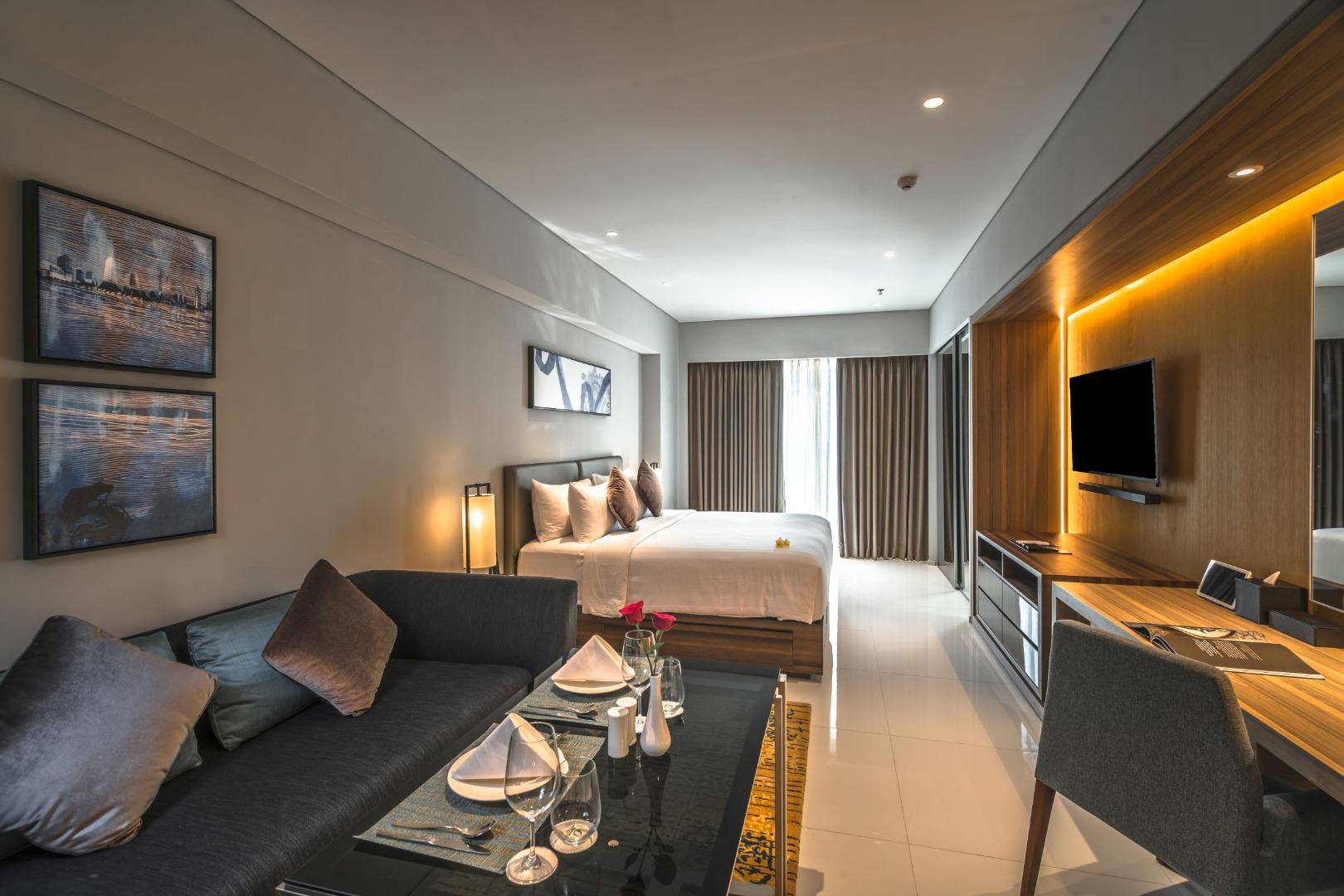 Oakwood Hotel Residence Surabaya
