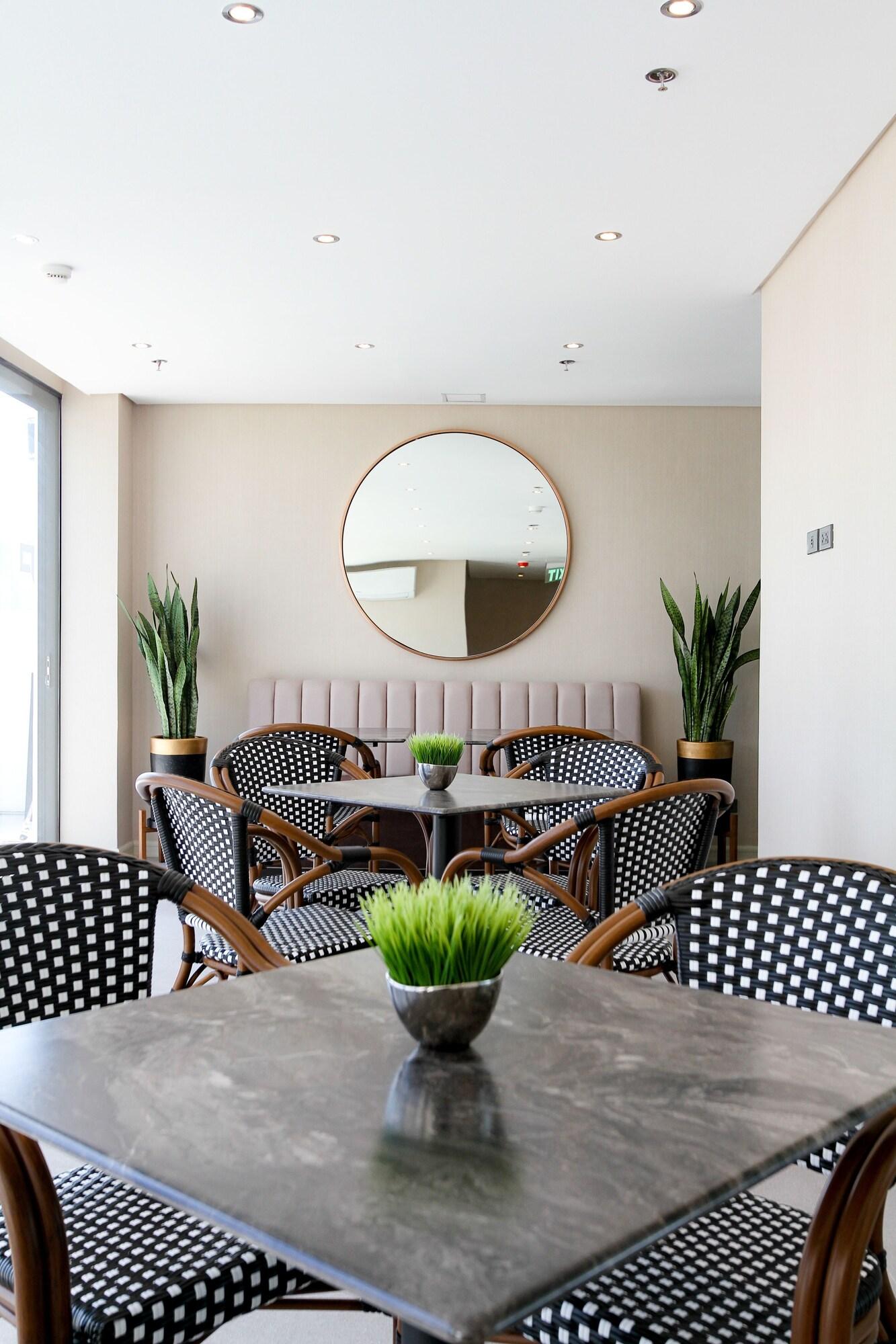Privato Makati