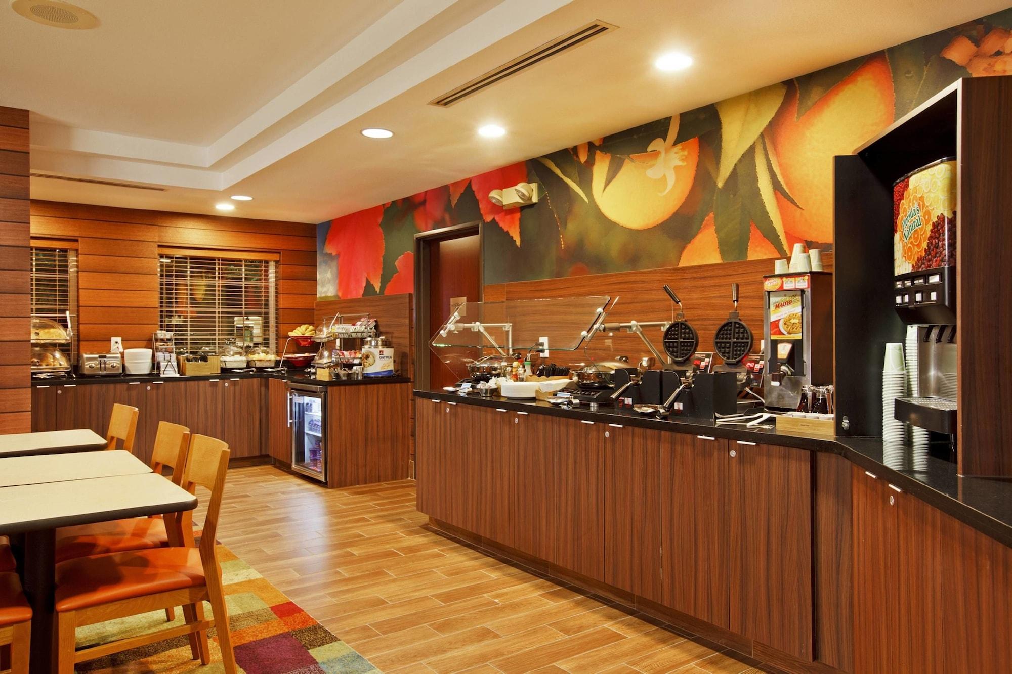 Fairfield Inn Suites Portland South Lake Oswego