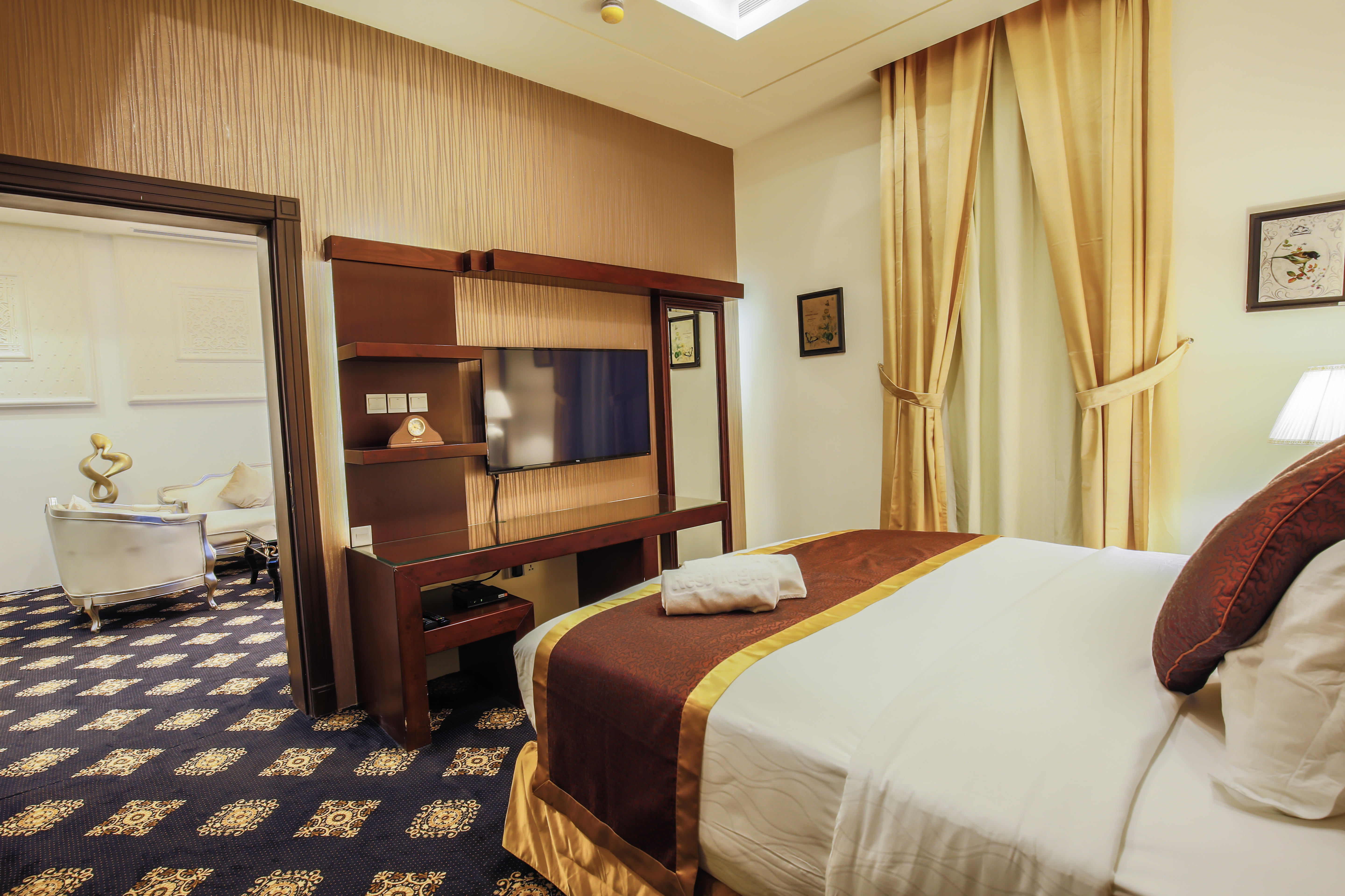 Rest Night Hotel Suites Al Hamra