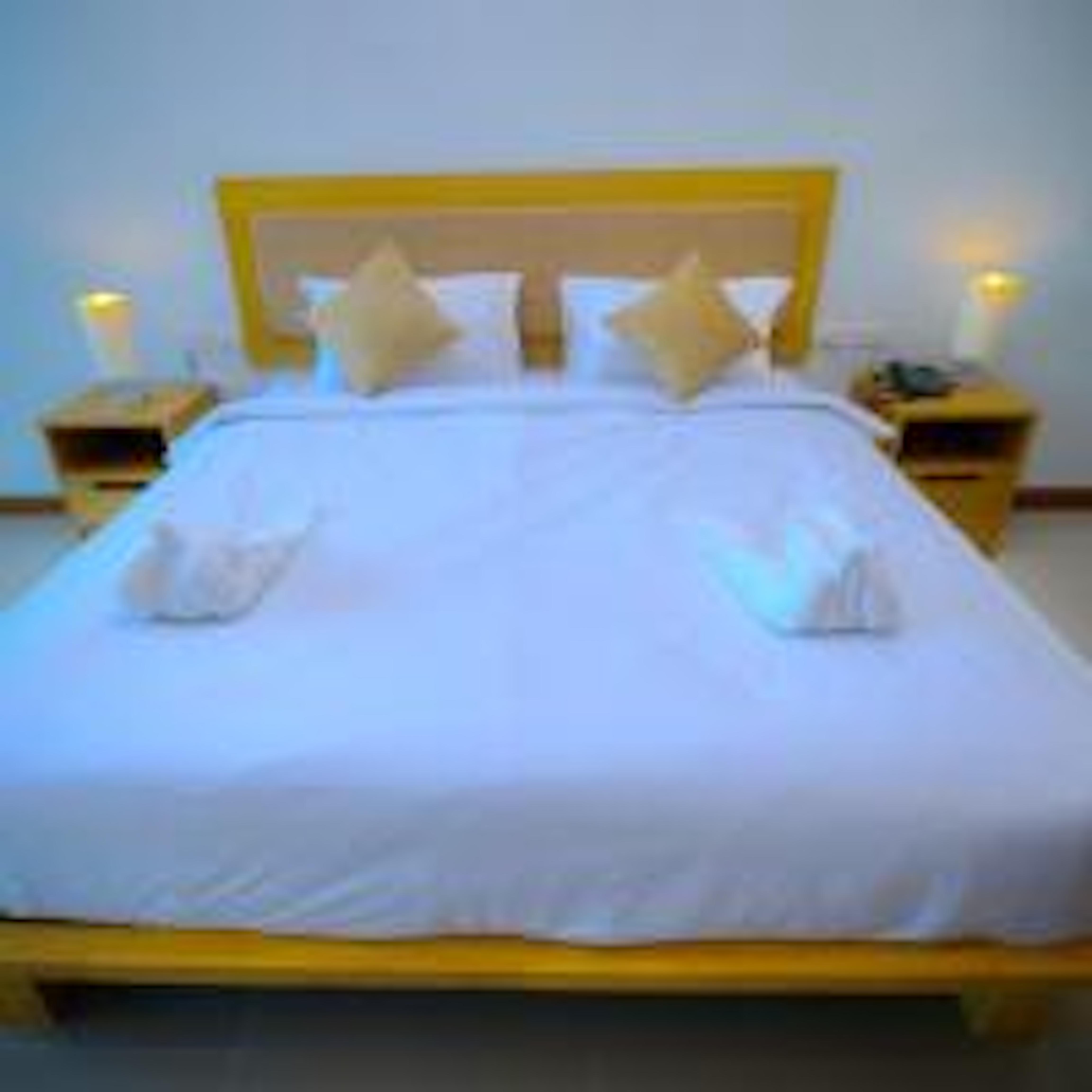 Takhun Mountain View Hotel