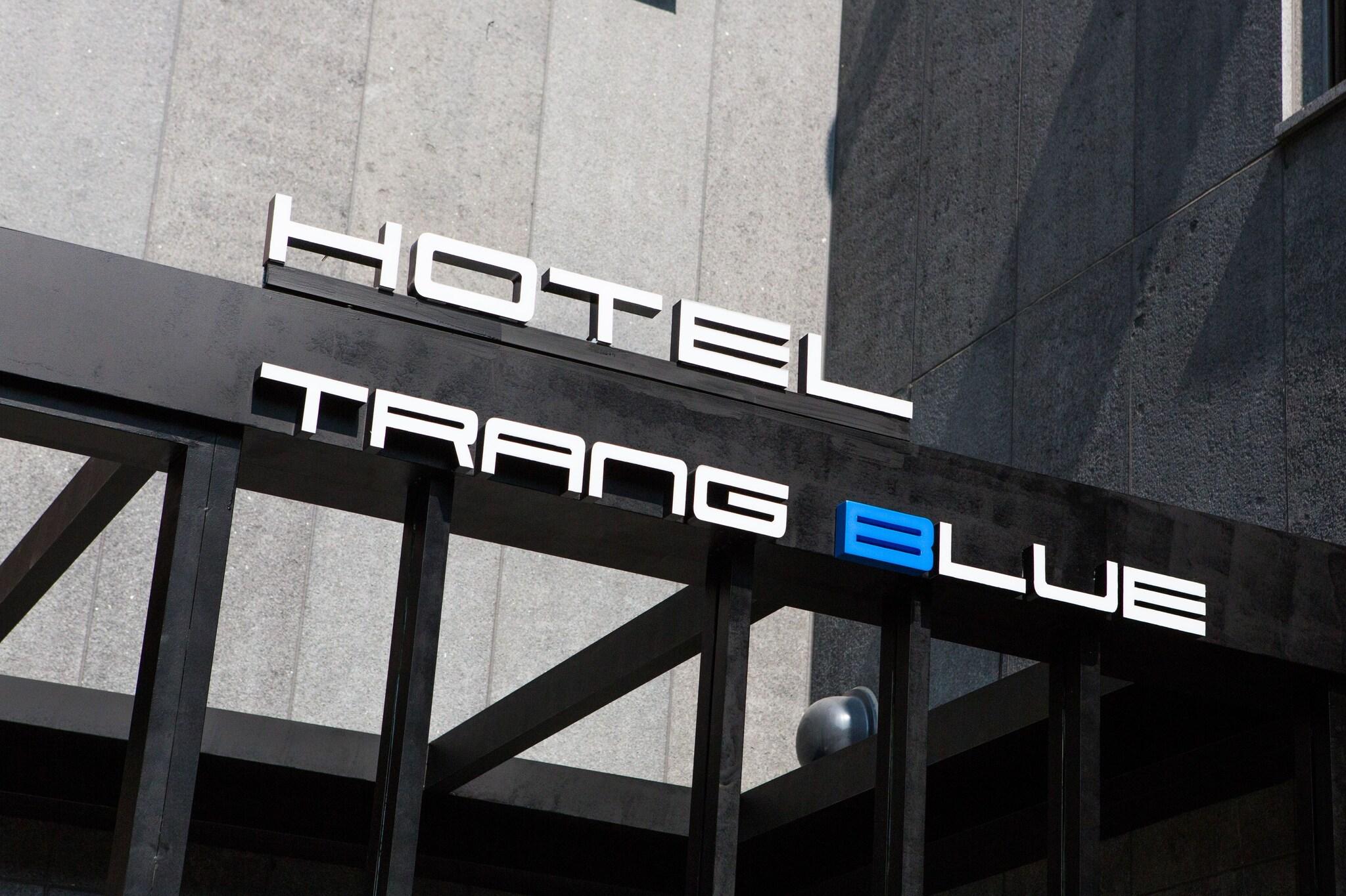 Trang blue hotel