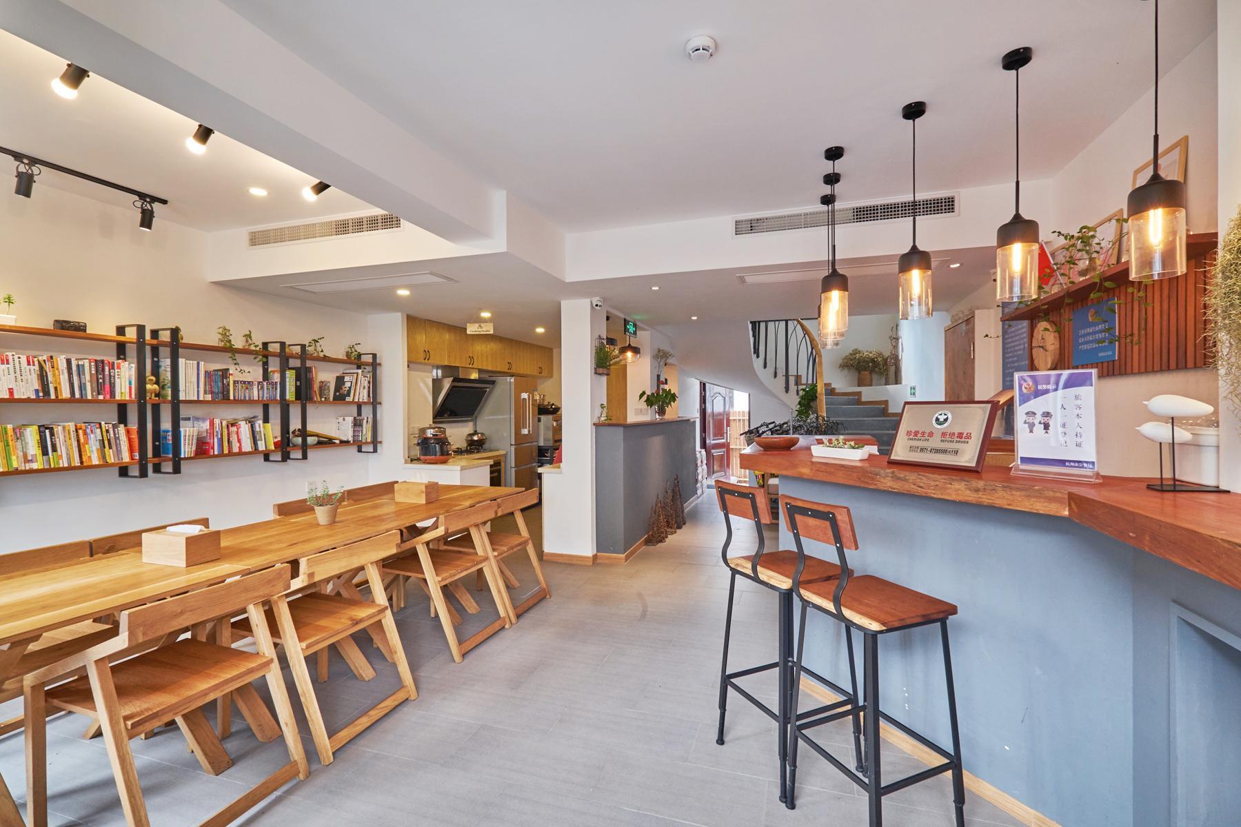 Hangzhou Yueshang Yunshe Boutique Hostel