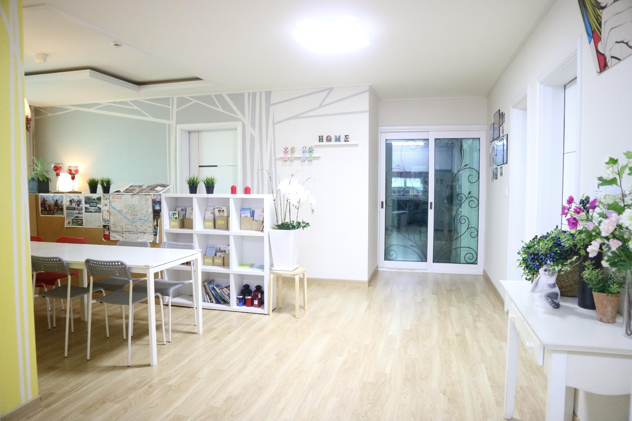 Incheon Airport Mr.Kim Guesthouse