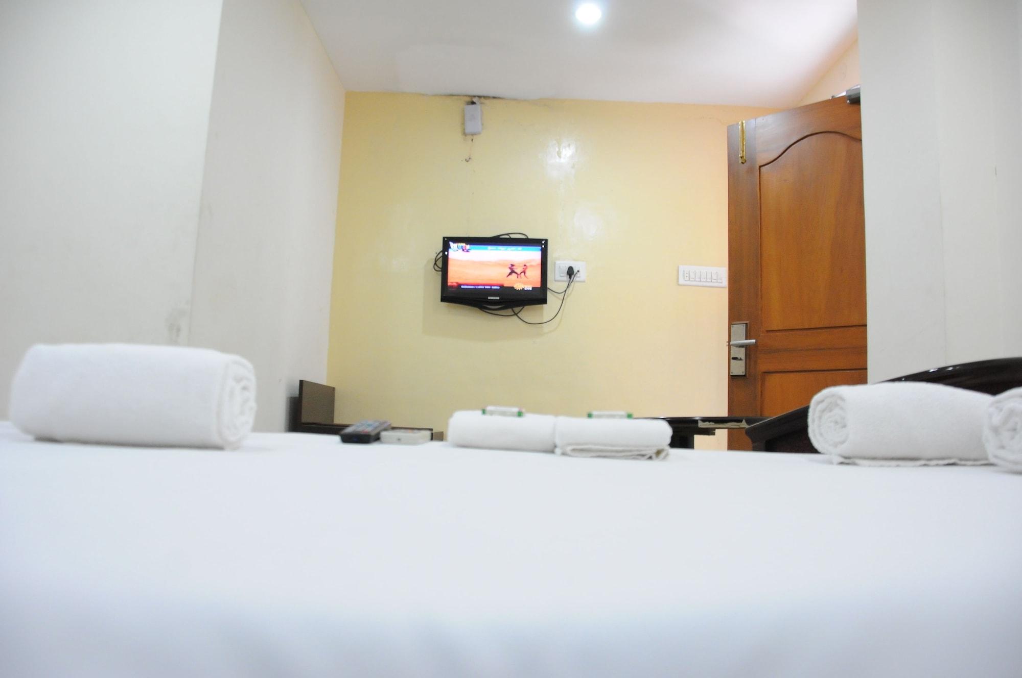 Lloyds Guest House Us Consulate Royapettah