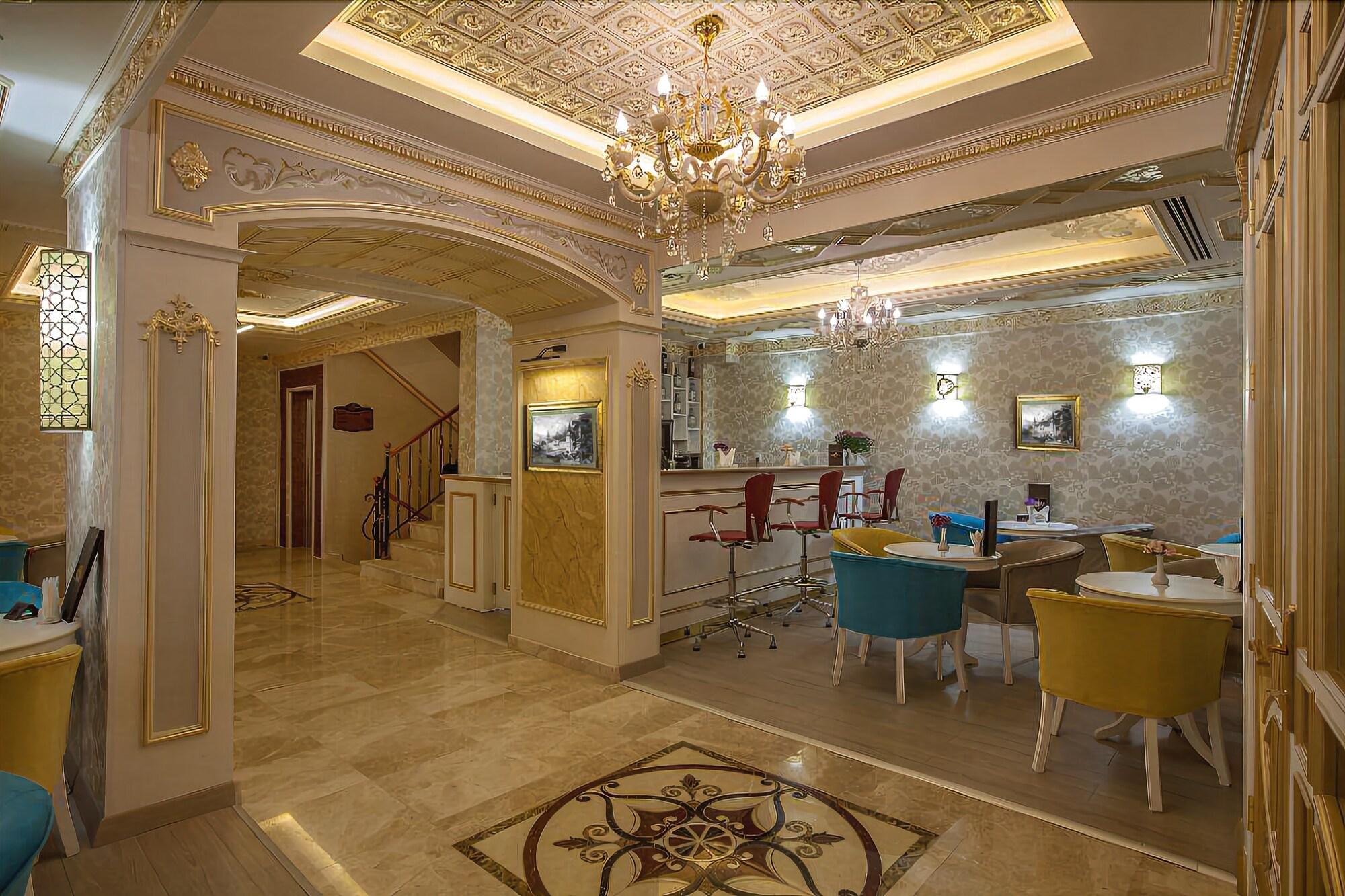 Empire Suite Hotel