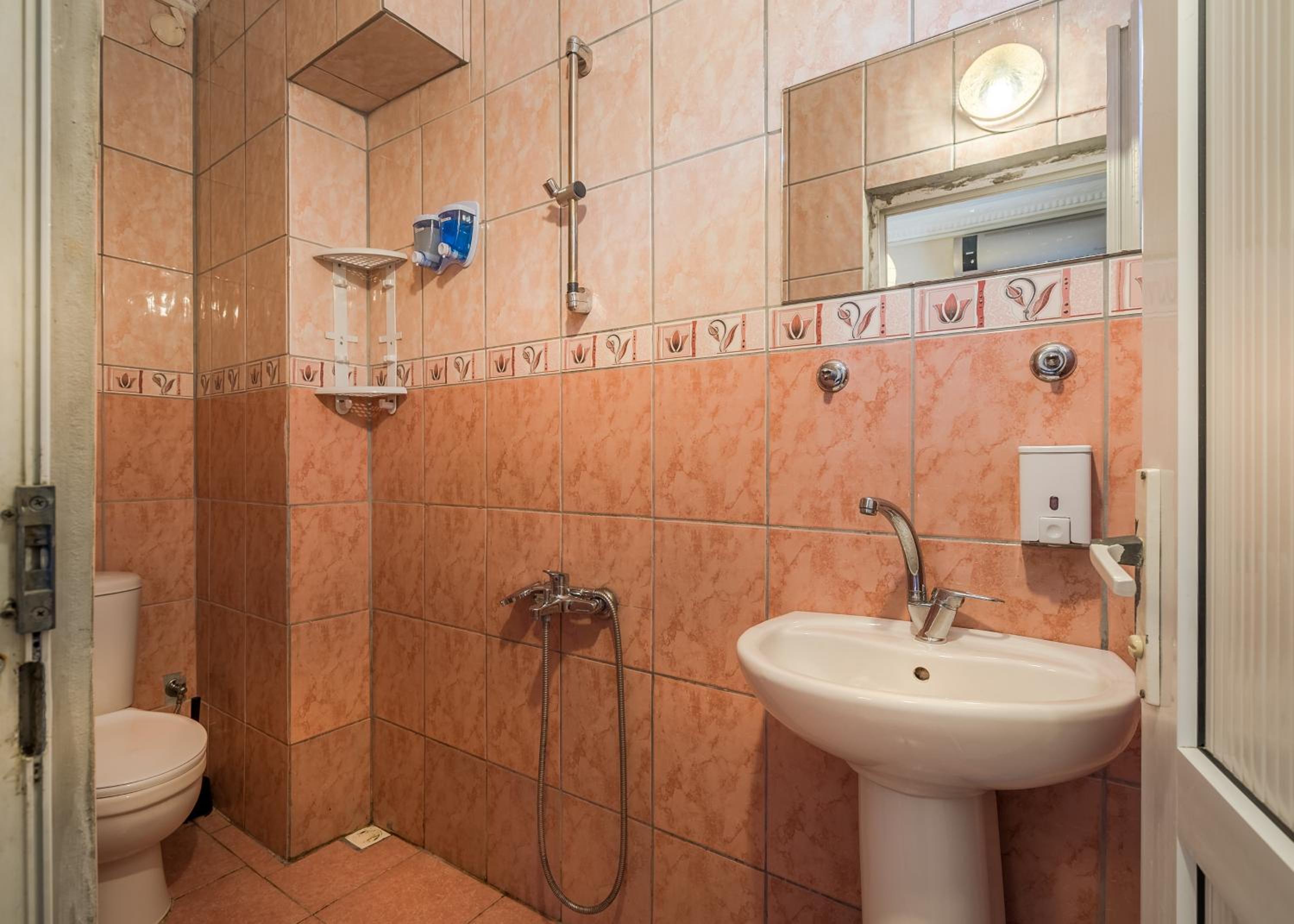 Erenler Hostel