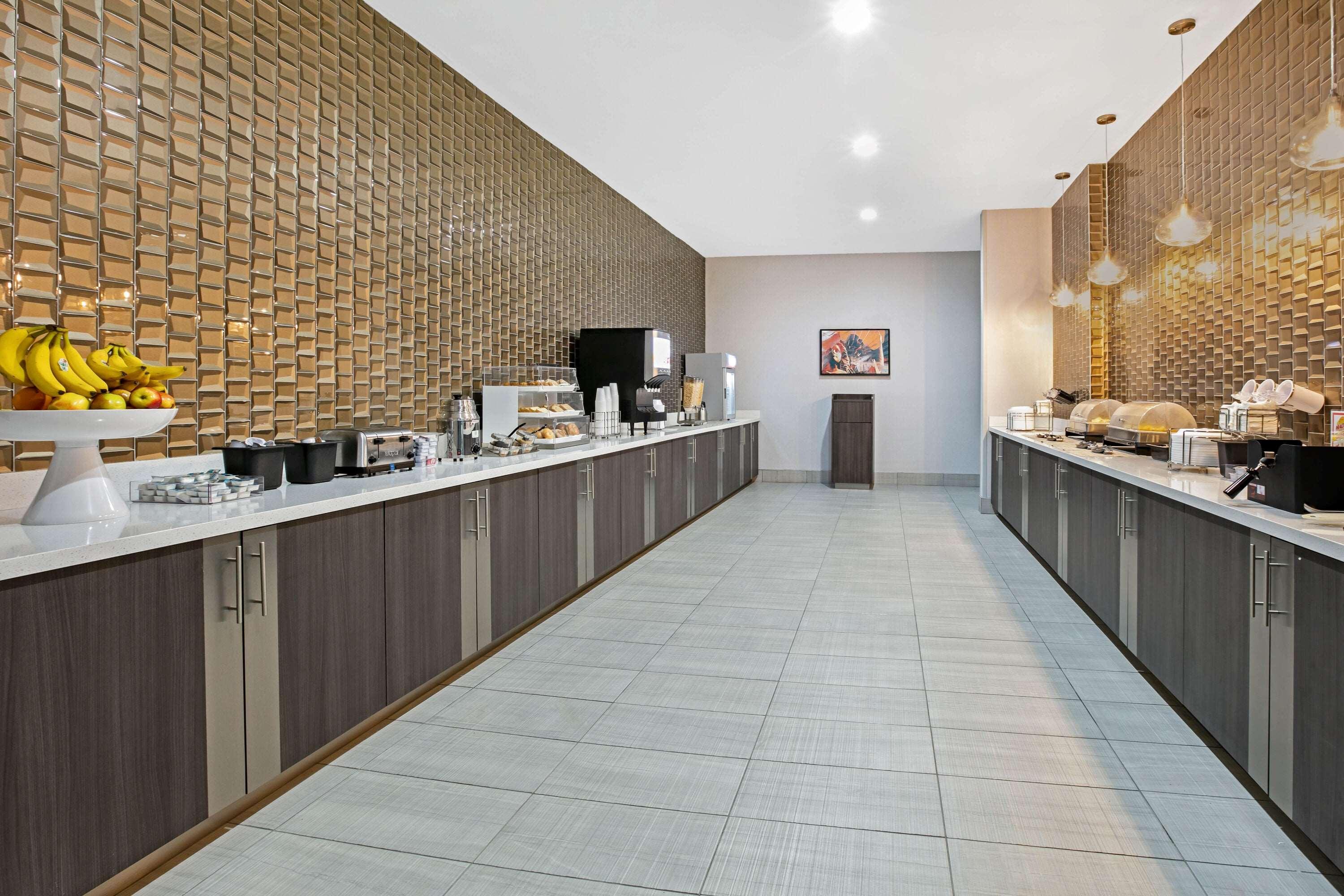 La Quinta Inn & Suites DFW West-Glade-Parks