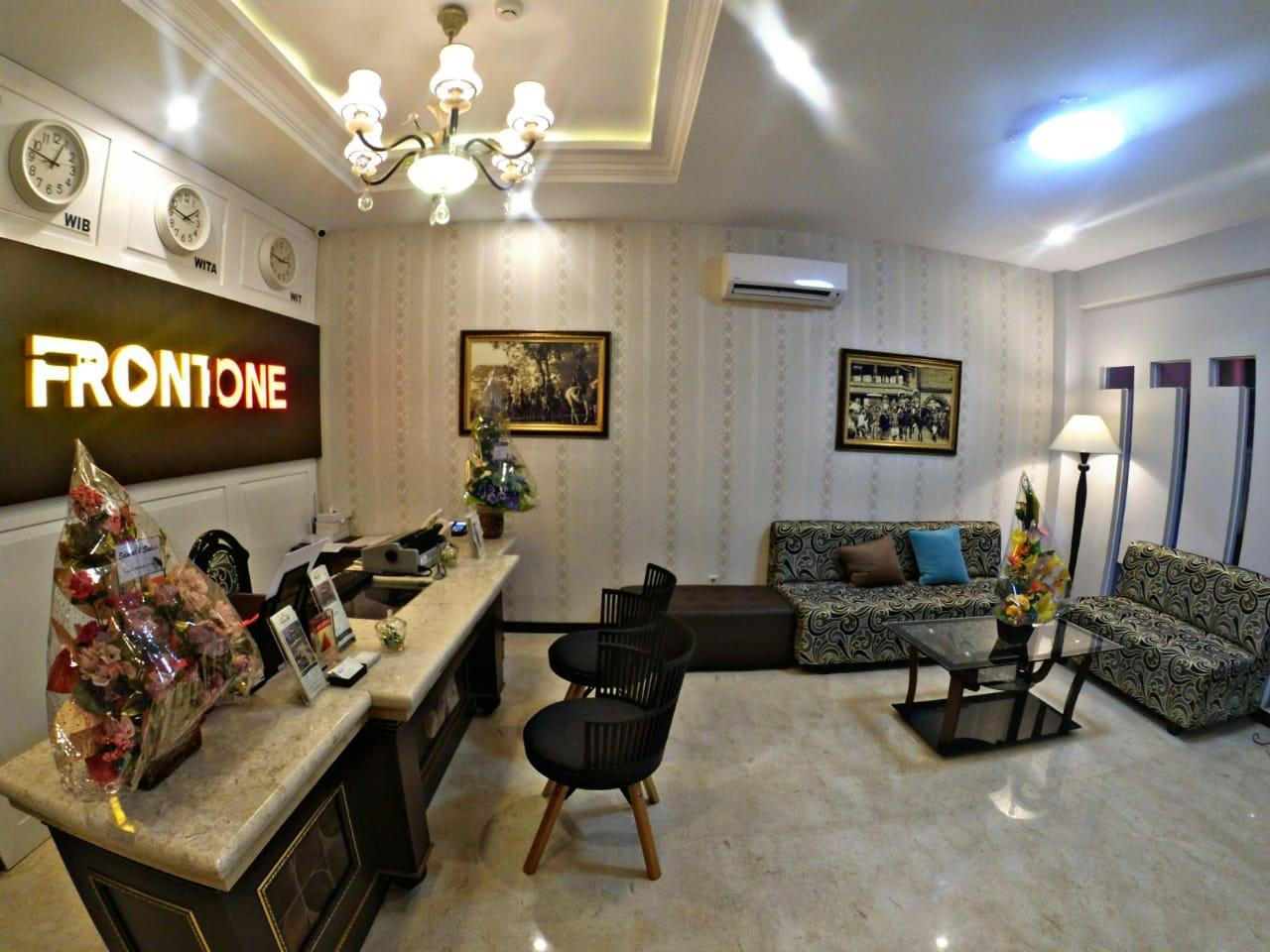 Front One Boutique Brani Solo