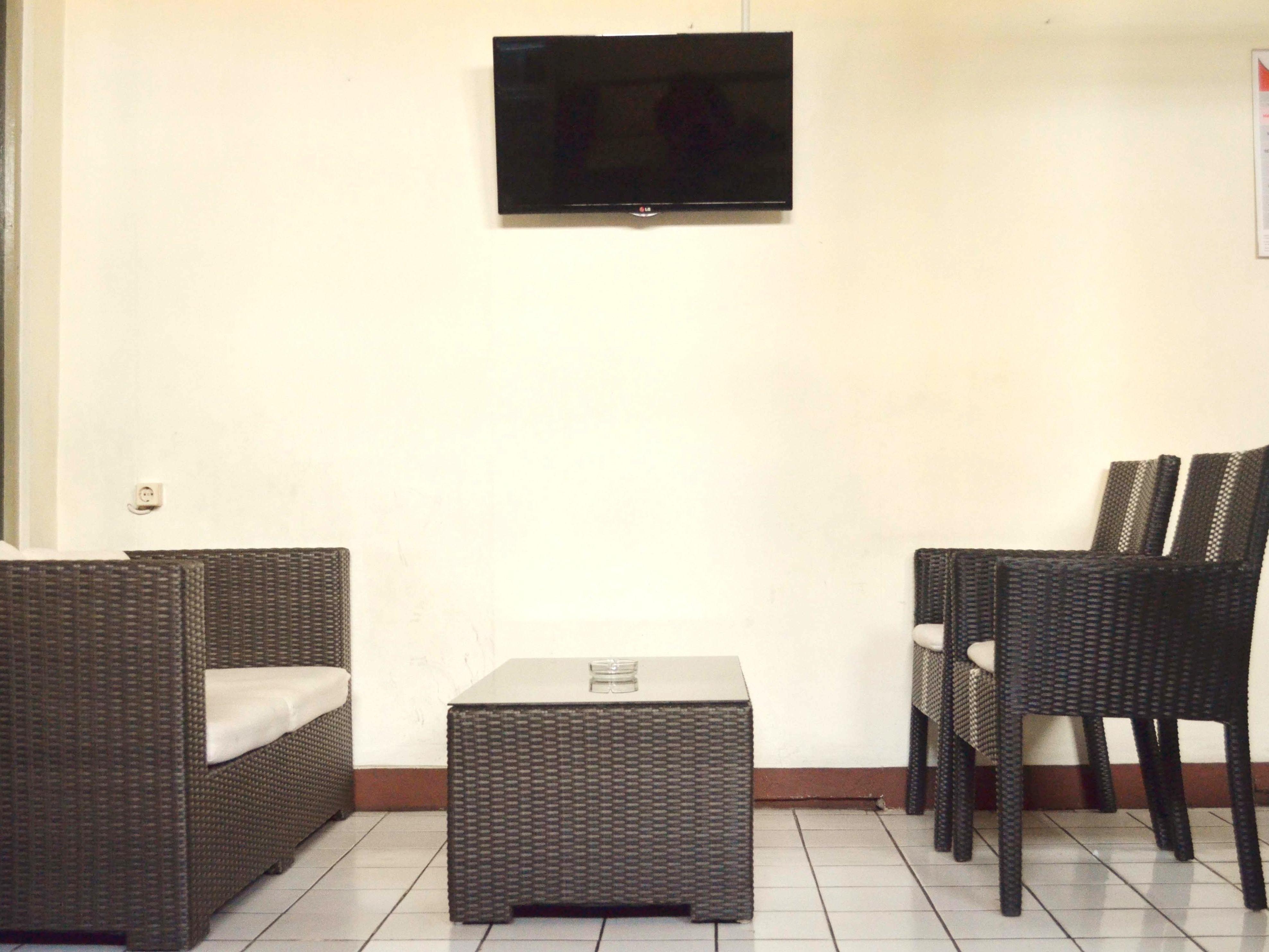 Hotel Sumber Waras