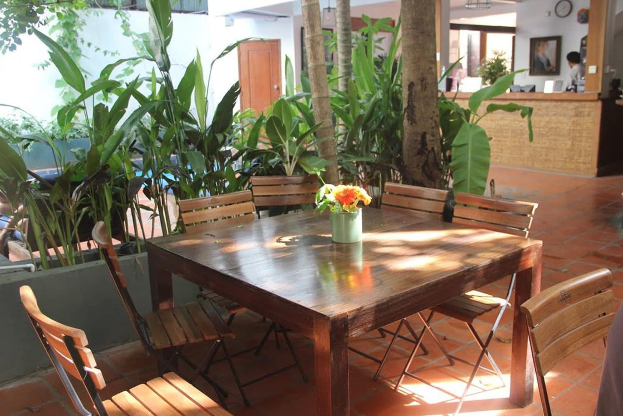 YK Art House