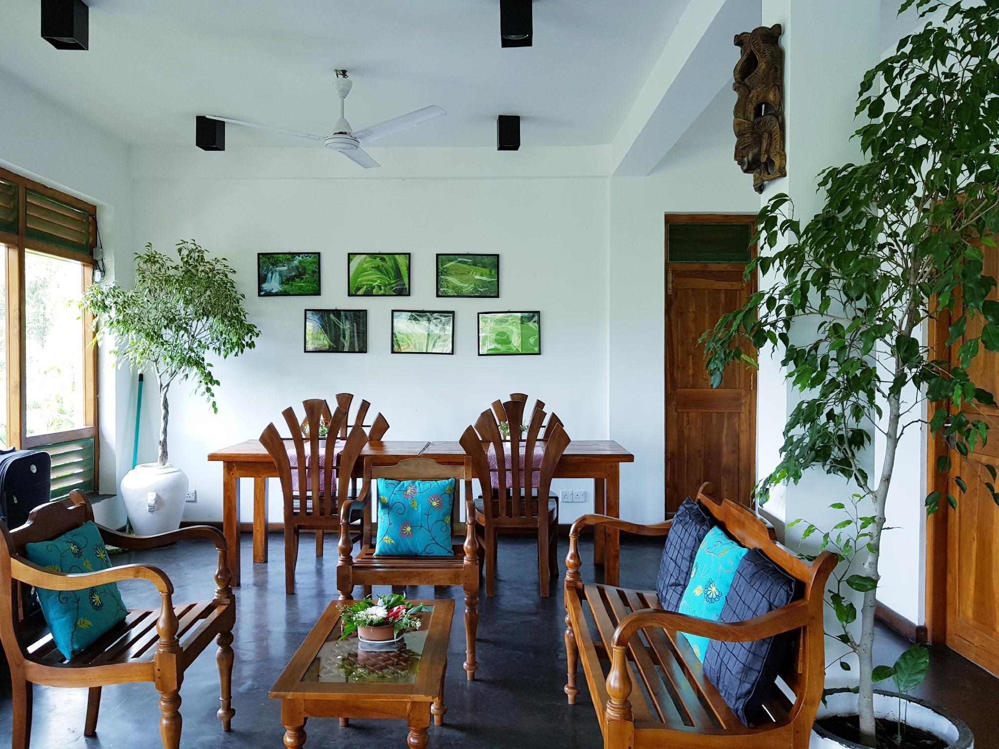 Lakshmis Hotel