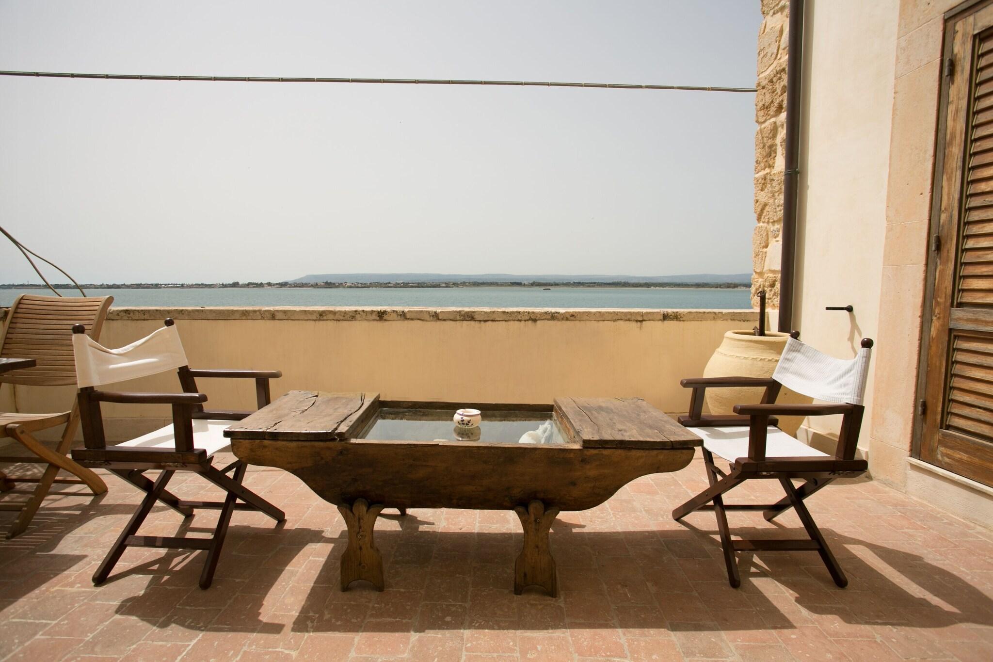 Charme Hotel Henry's House / Hotel Ortigia by null