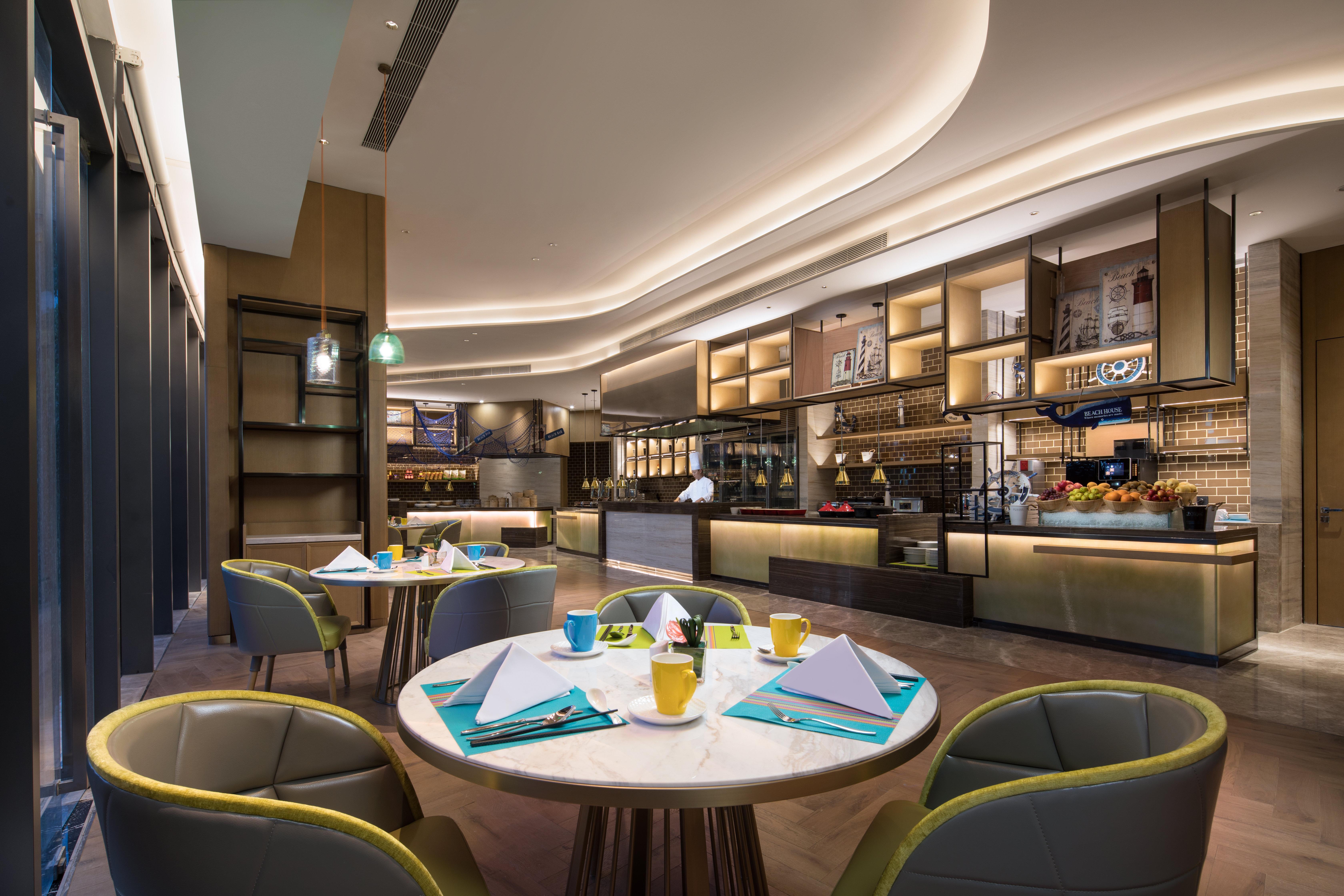 Holiday Inn Zhengzhou Riverside