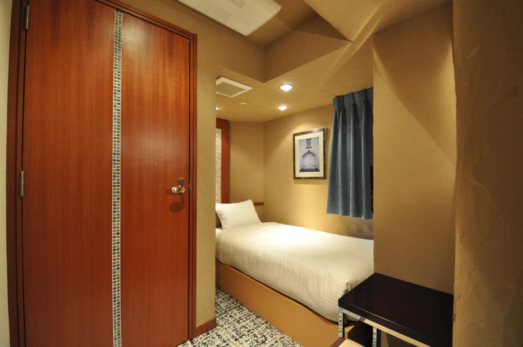 Hotel Mid In Kawasaki-Ekimae