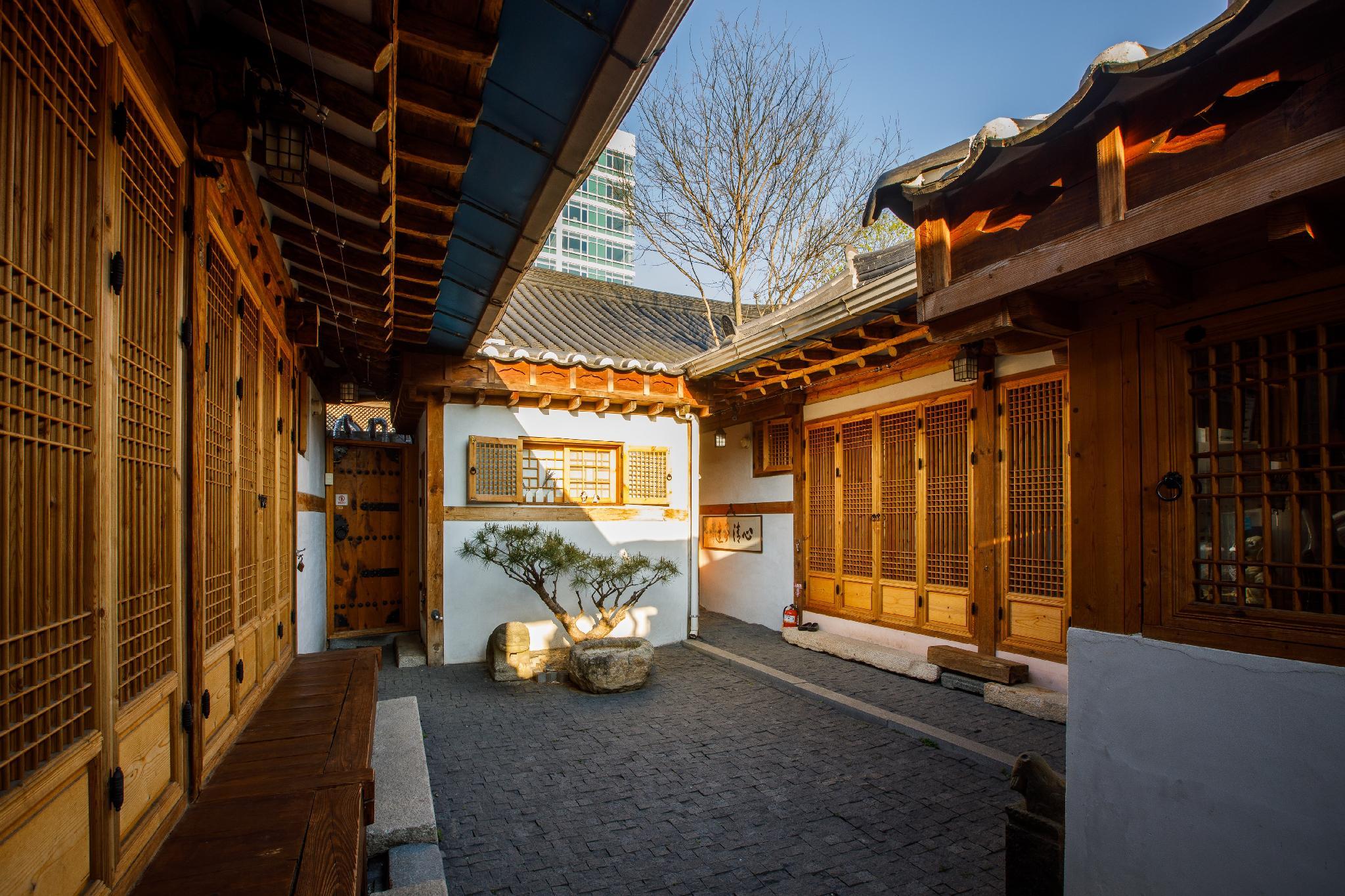 GAEUNCHAE HANOK GUESTHOUSE JEONJU
