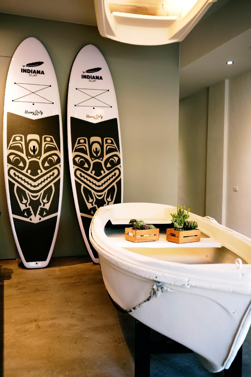 5BOAT