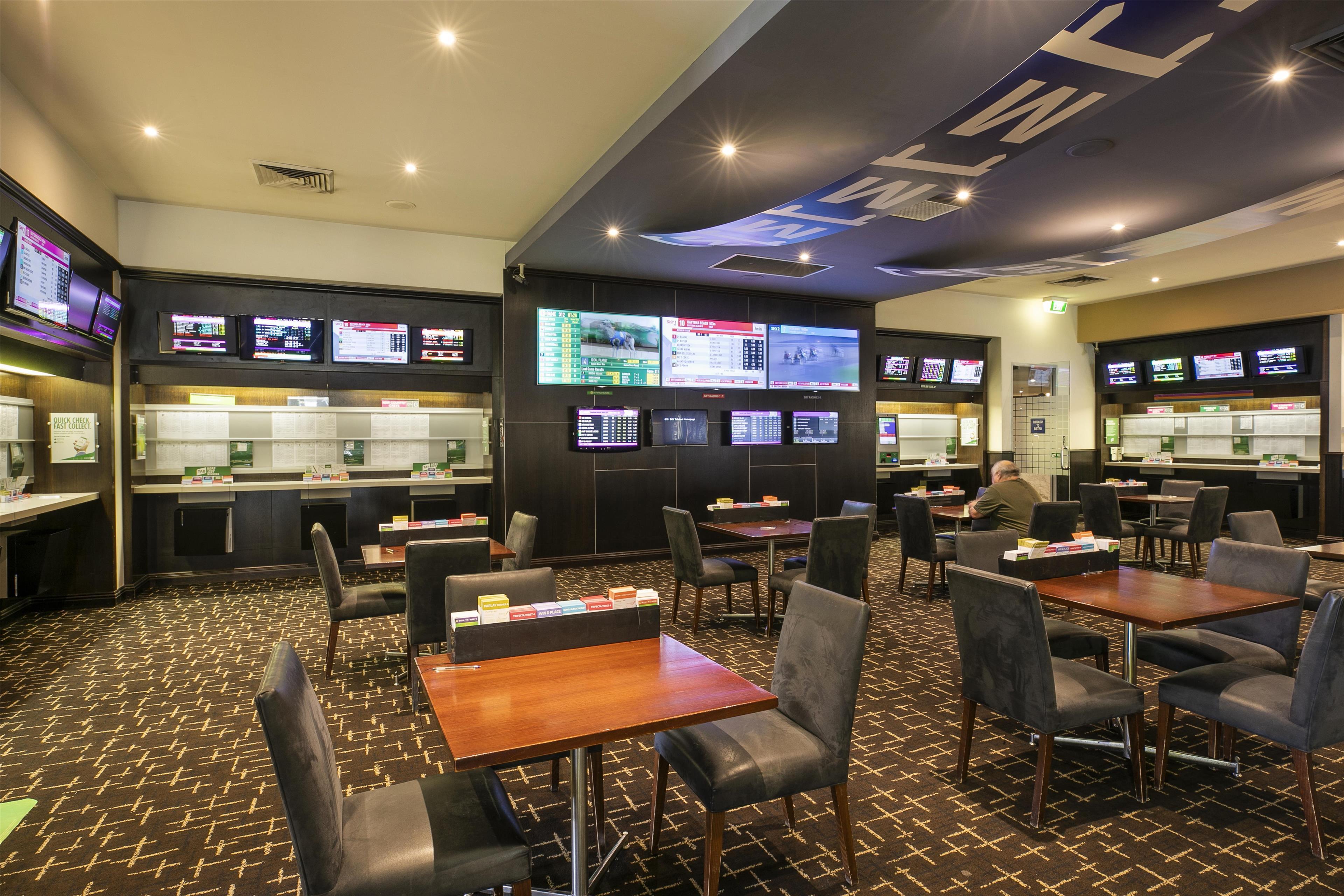 Excelsior Hotel Thomastown