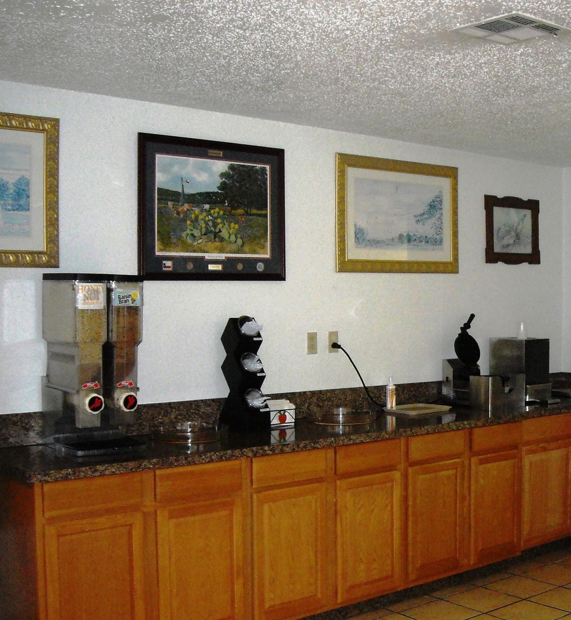 Americas Best Value Inn Bonham