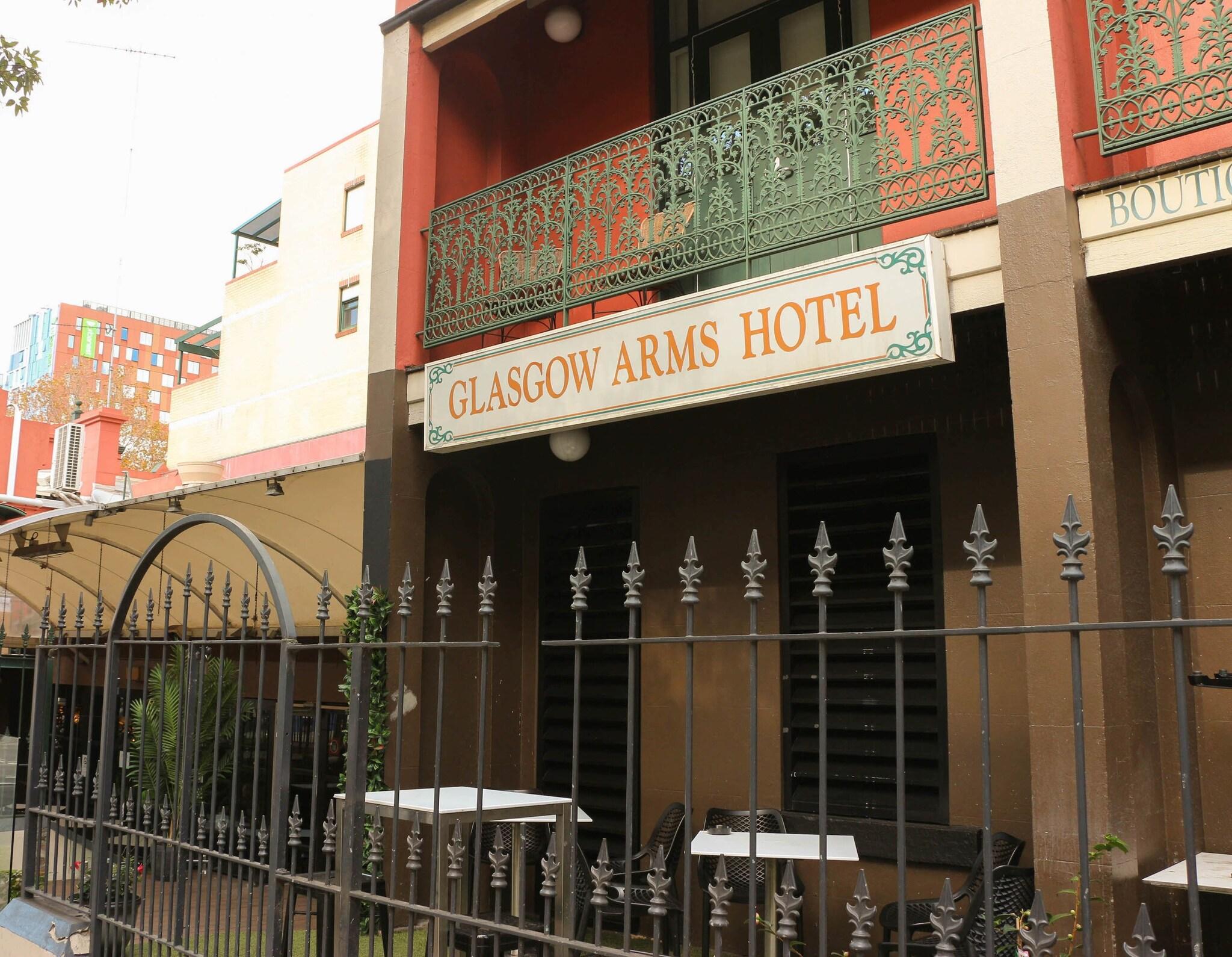 Glasgow Arms Hotel by null