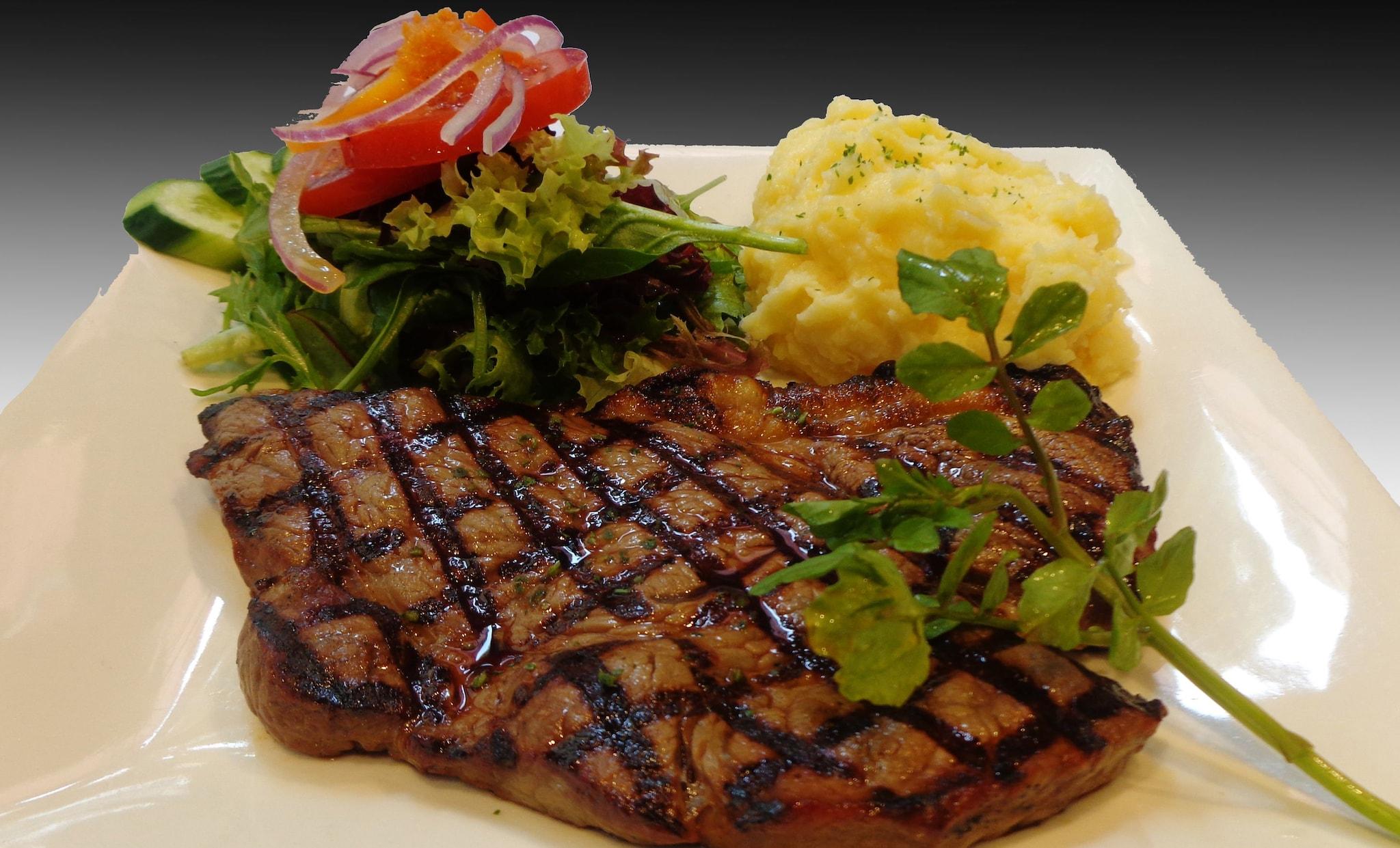 Glasgow Arms Hotel by null